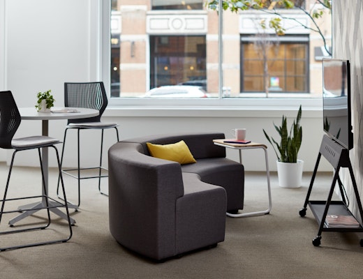 k. lounge with Horsepower k. lounge horsepower multigeneration by knoll stool dividends horizon x base shared space