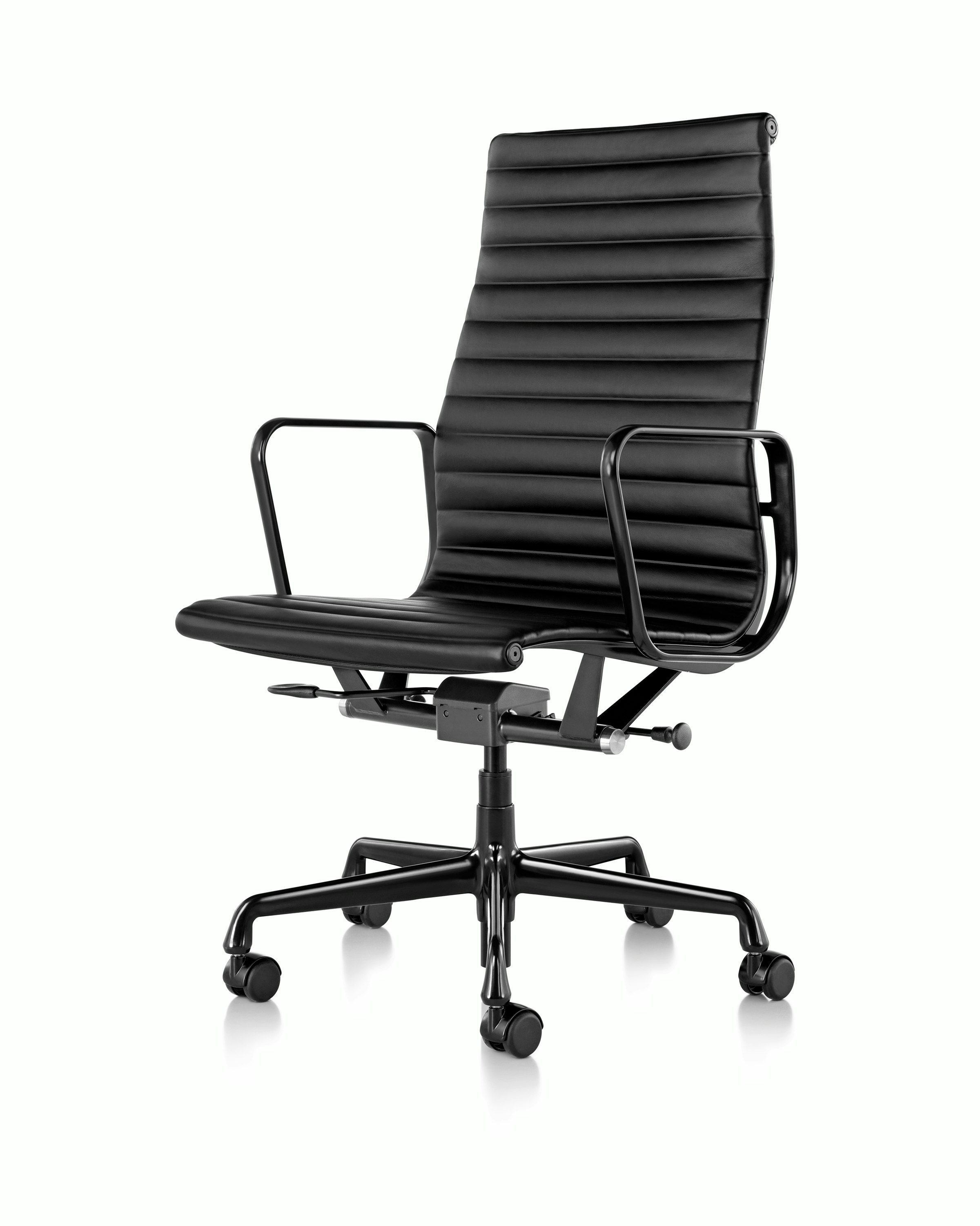 Eames Aluminum Group Executive Chair