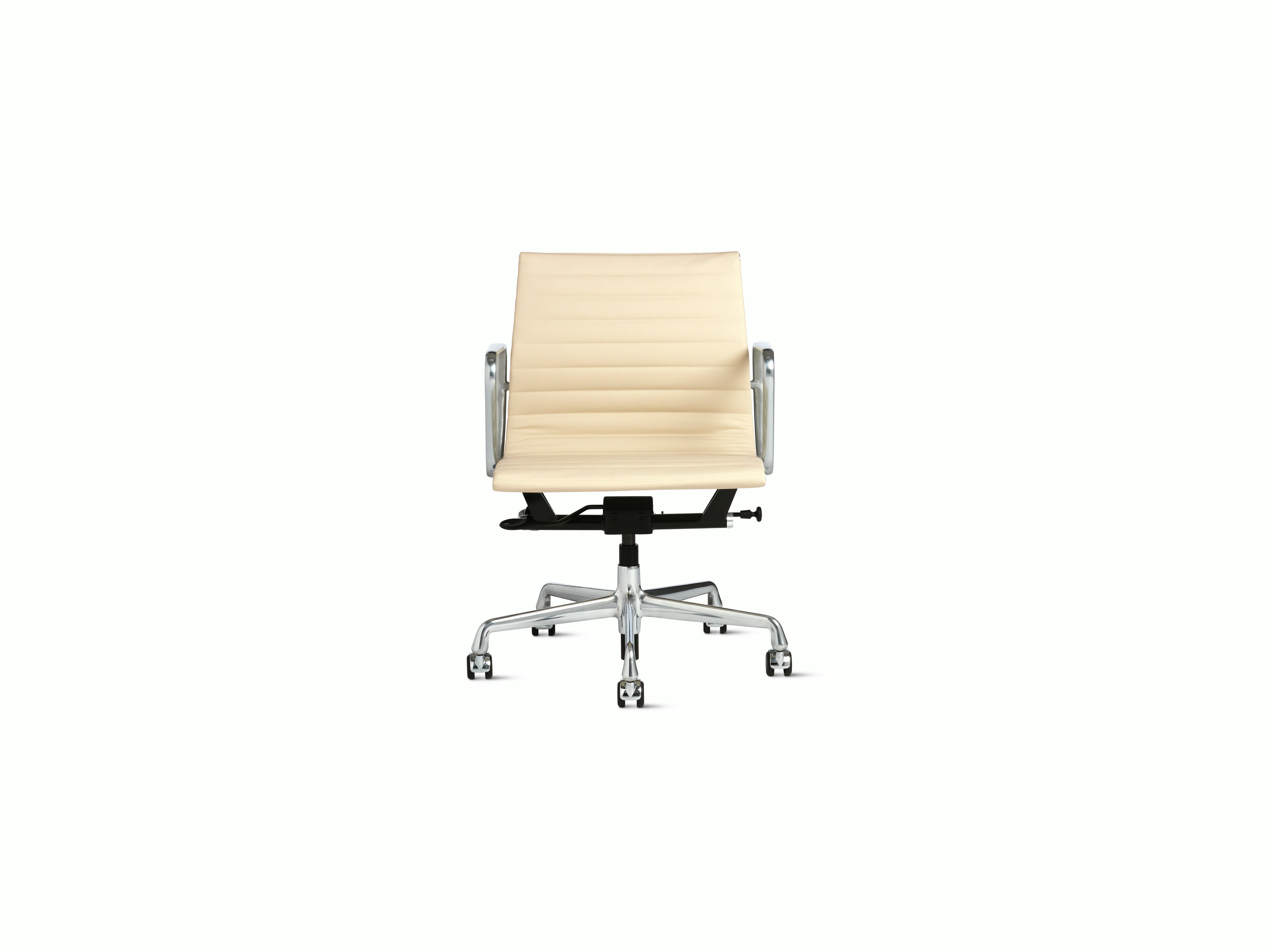 Eames Aluminum Group Management Chair with Pneumatic Lift
