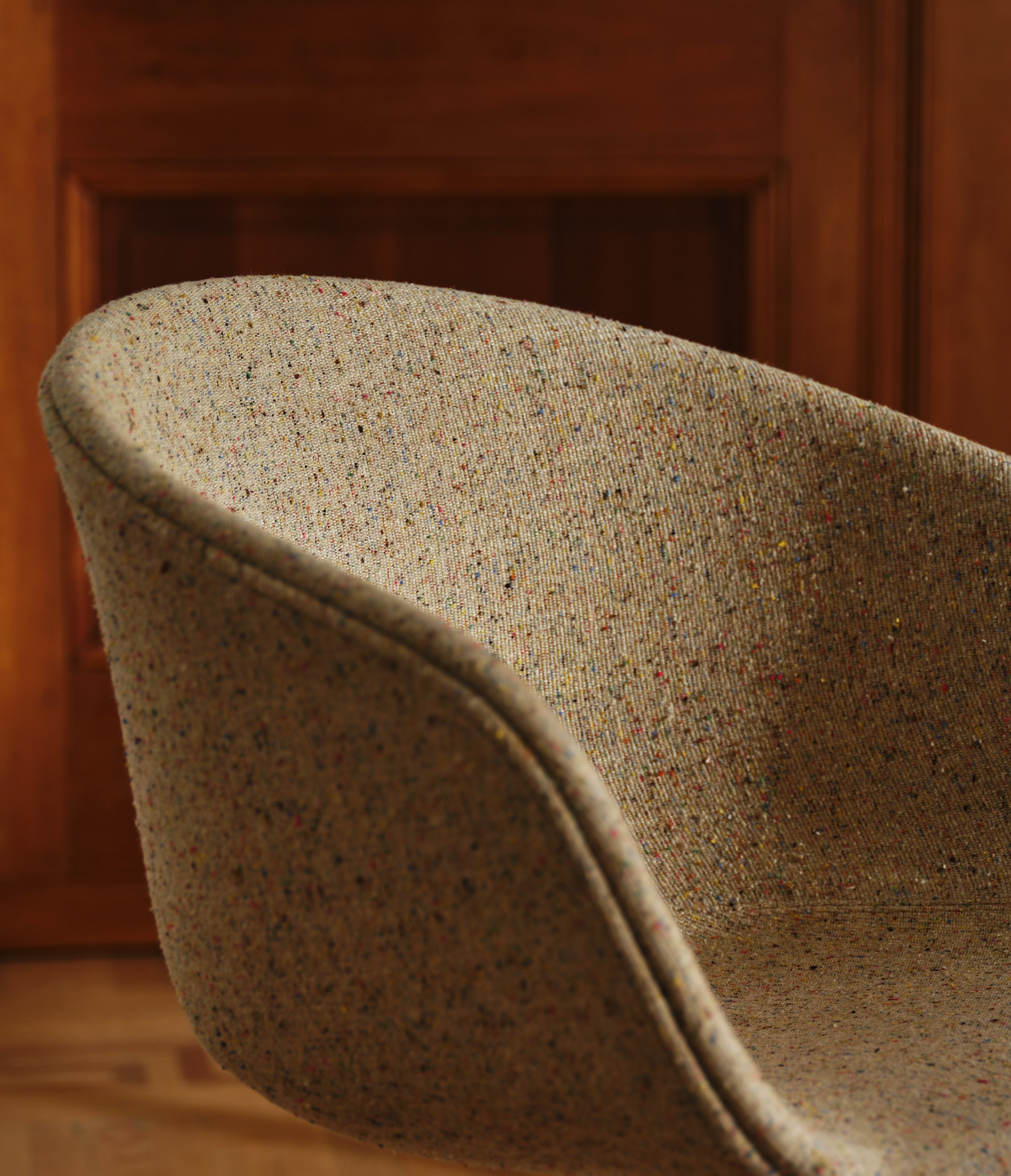 About A Chair 53 Task Armchair