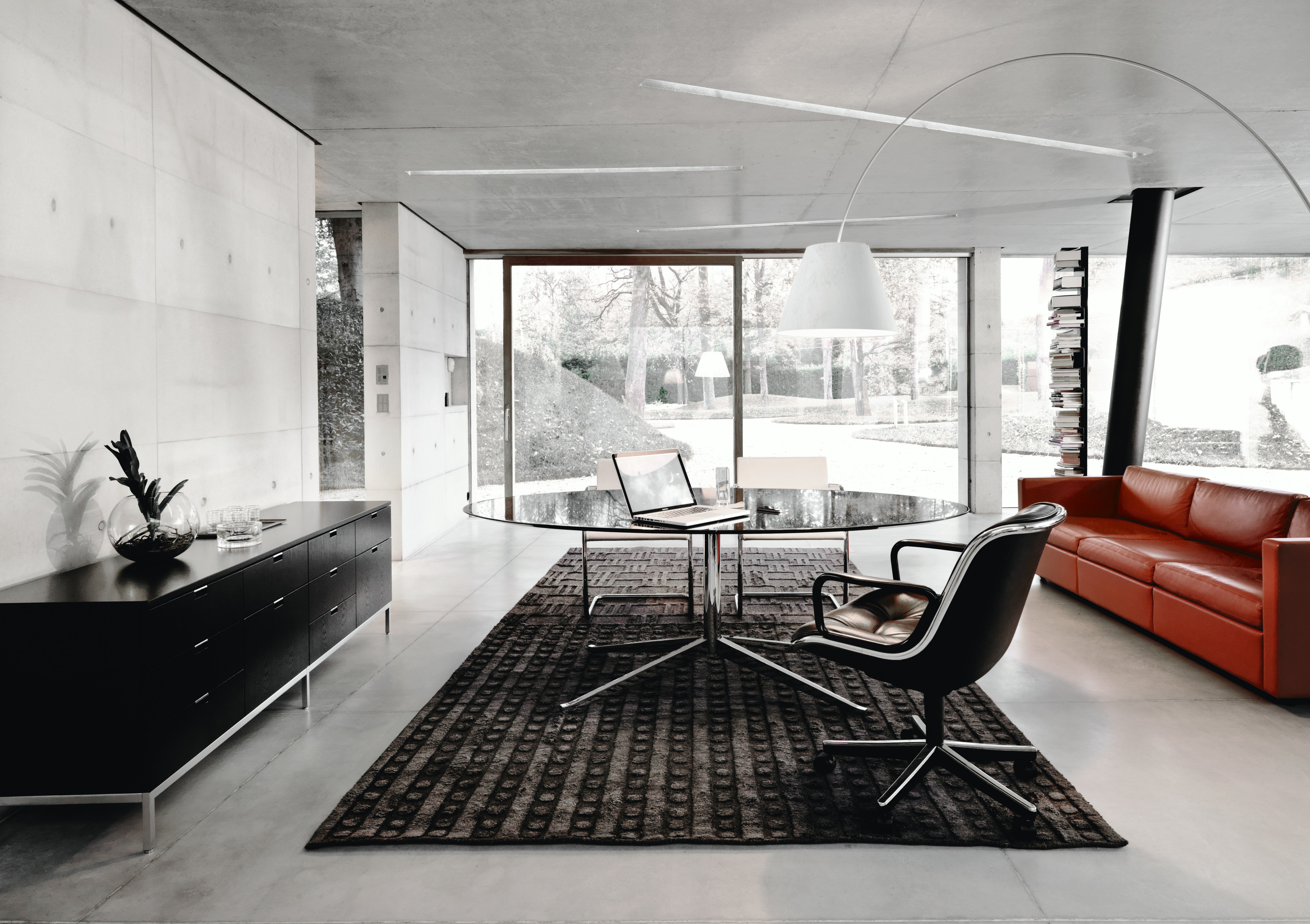 Florence Knoll&trade; Table Desk