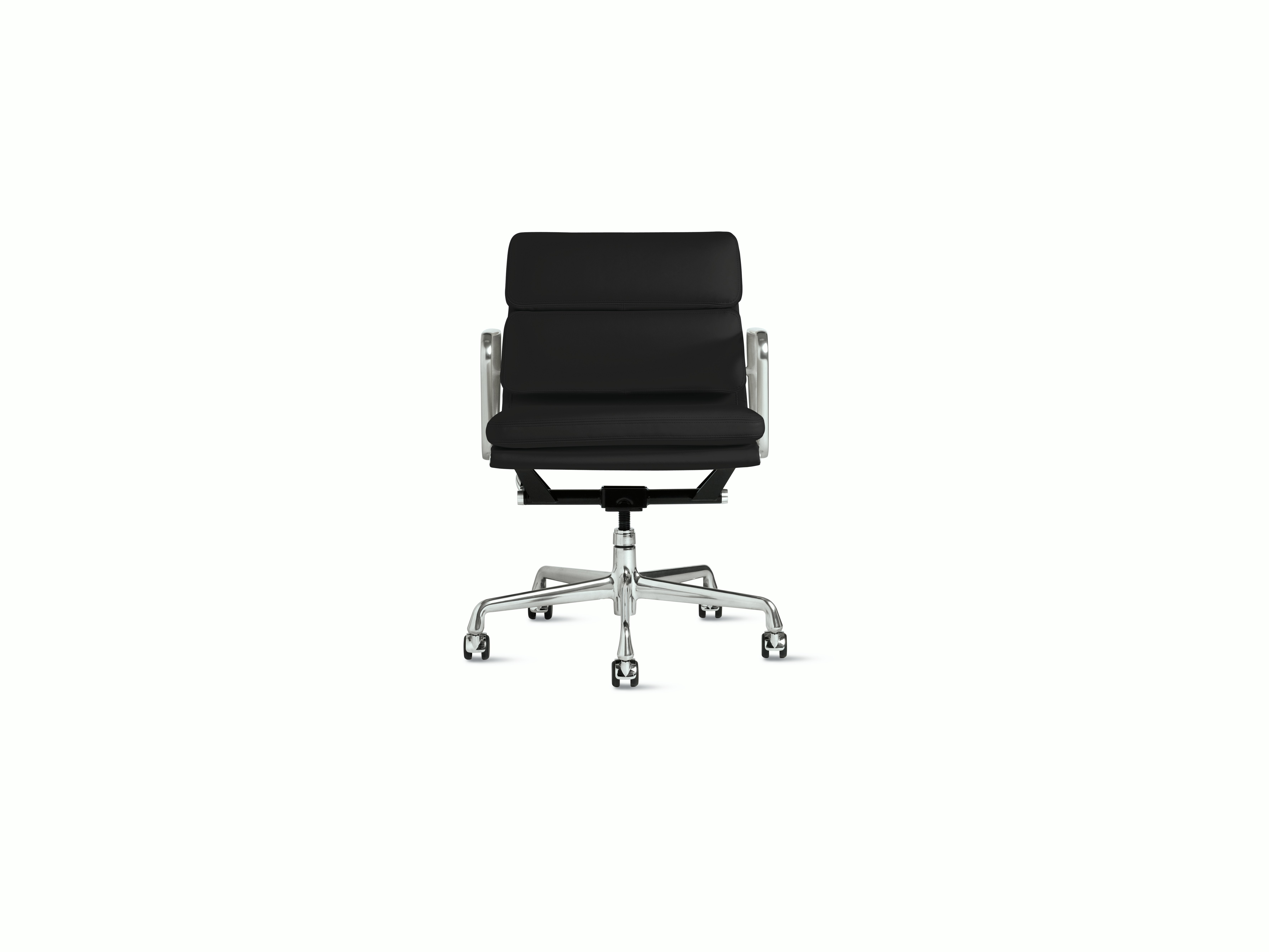 Eames Soft Pad Management Chair