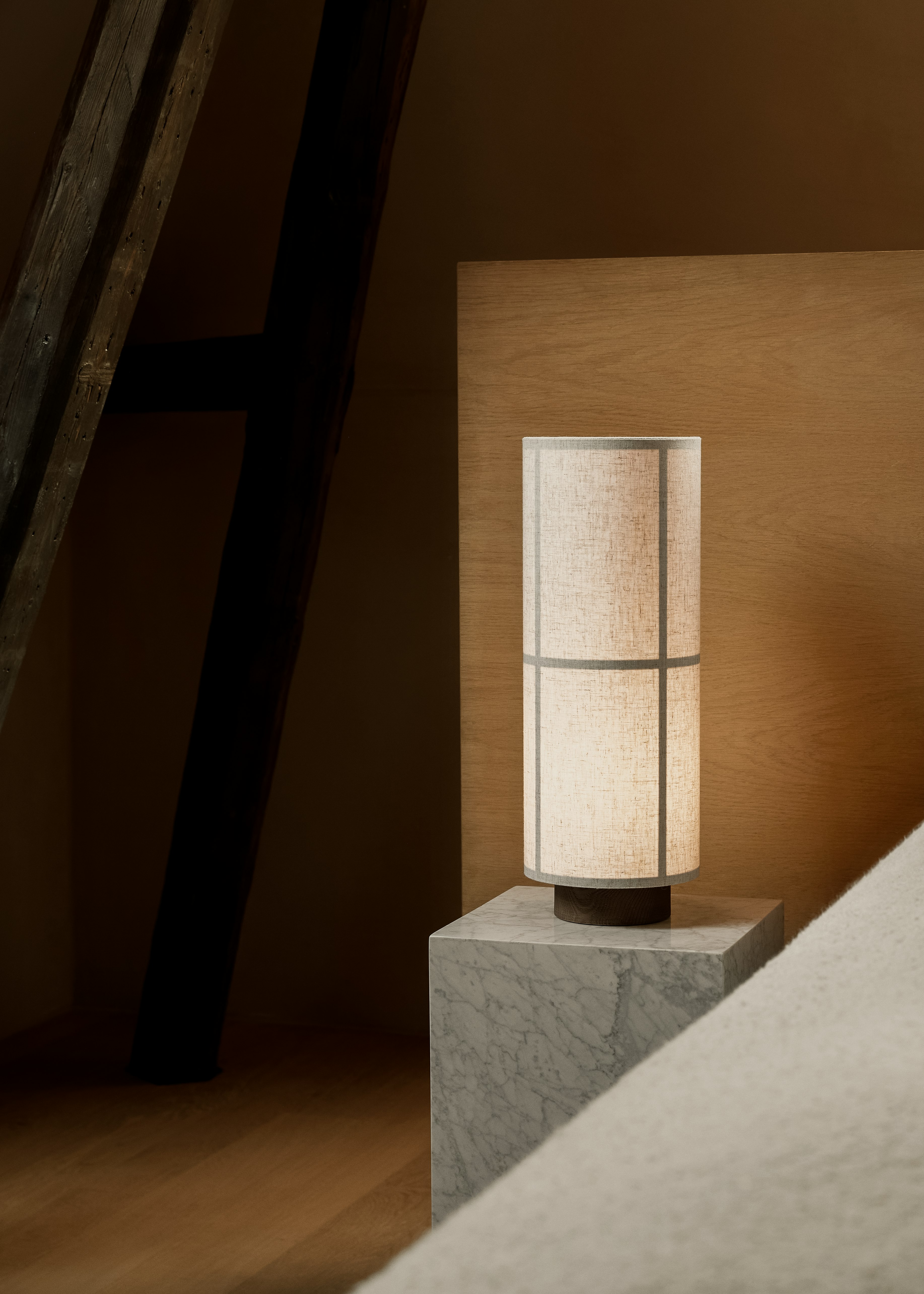 Hashira Table Lamp Portable