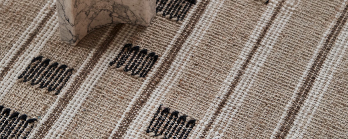 Tank Champagne Glasses - Set of 2