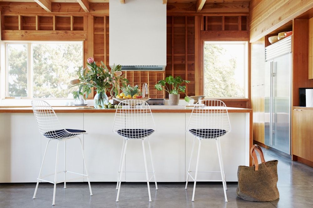 Eames Wire Stool