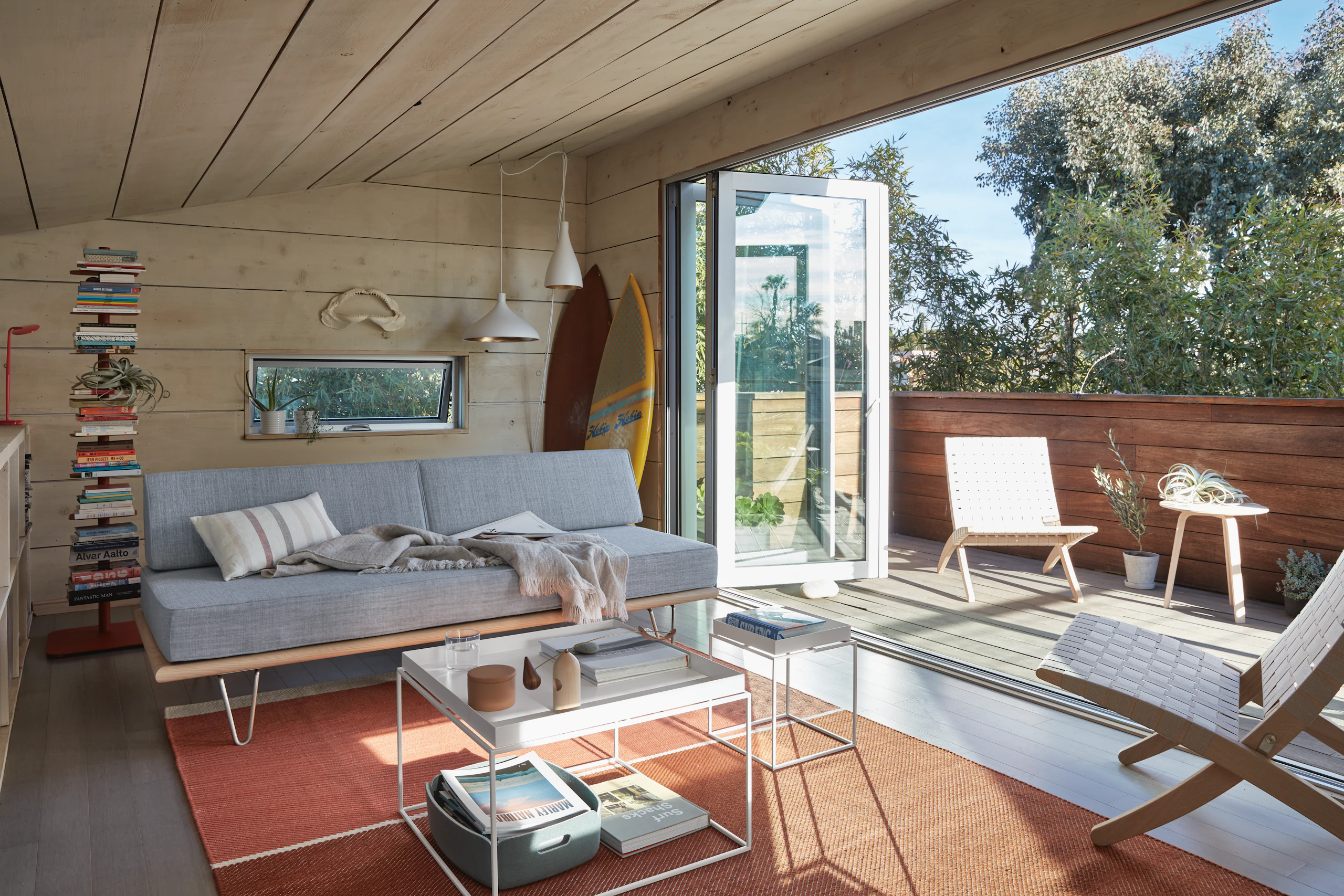 Nelson Daybed with Back Bolster