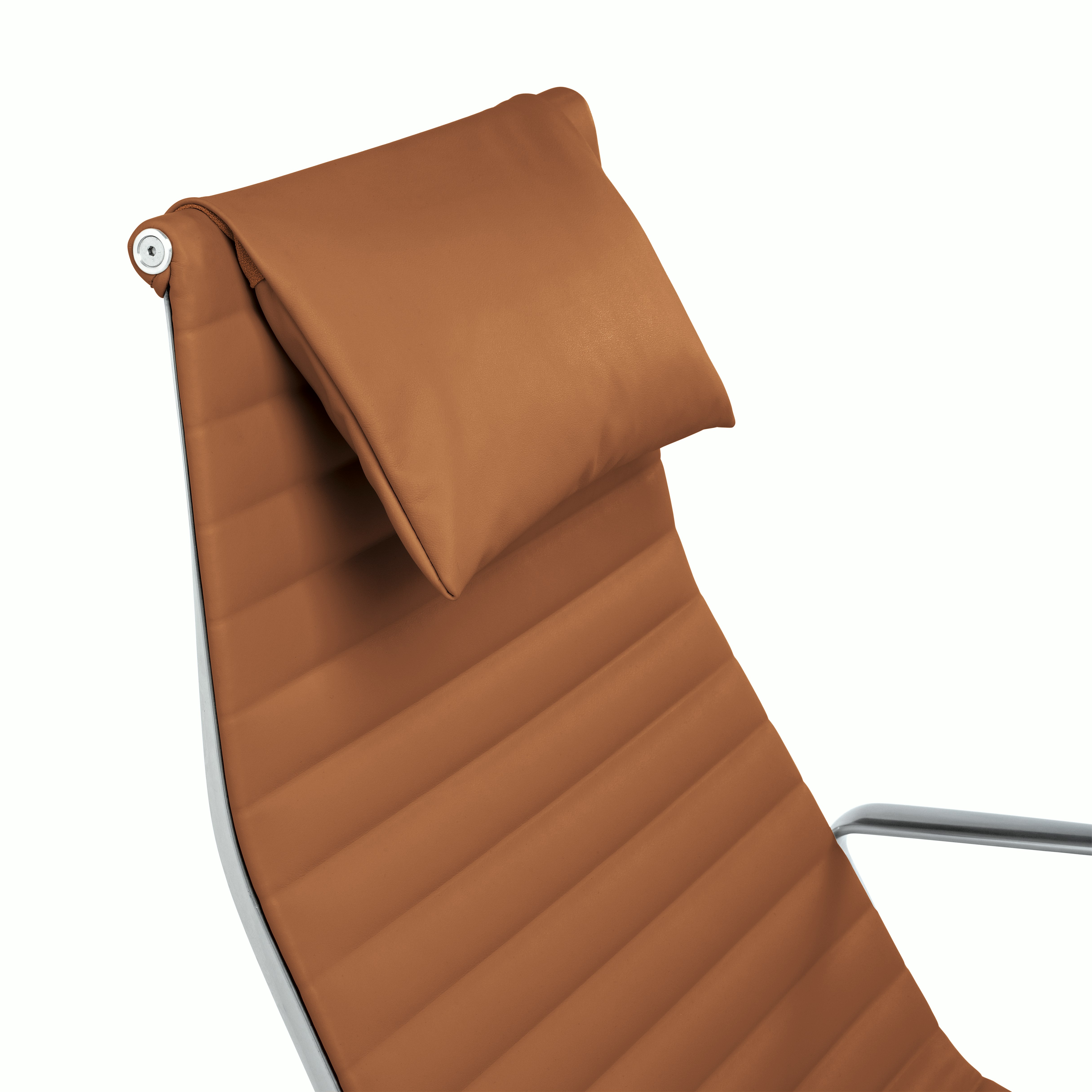 Eames Aluminum Lounge Chair 4 Star Base