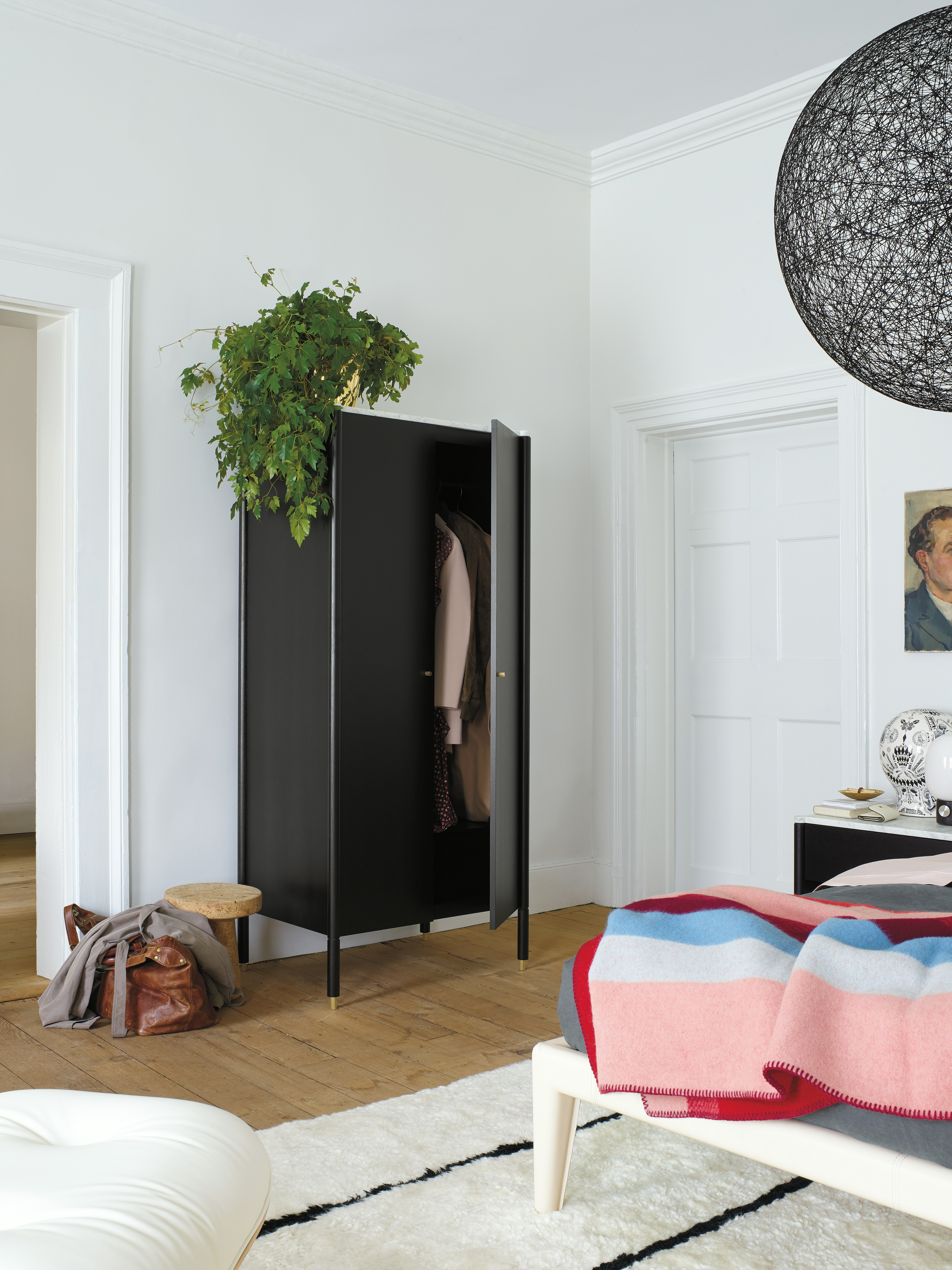 Morrison Armoire