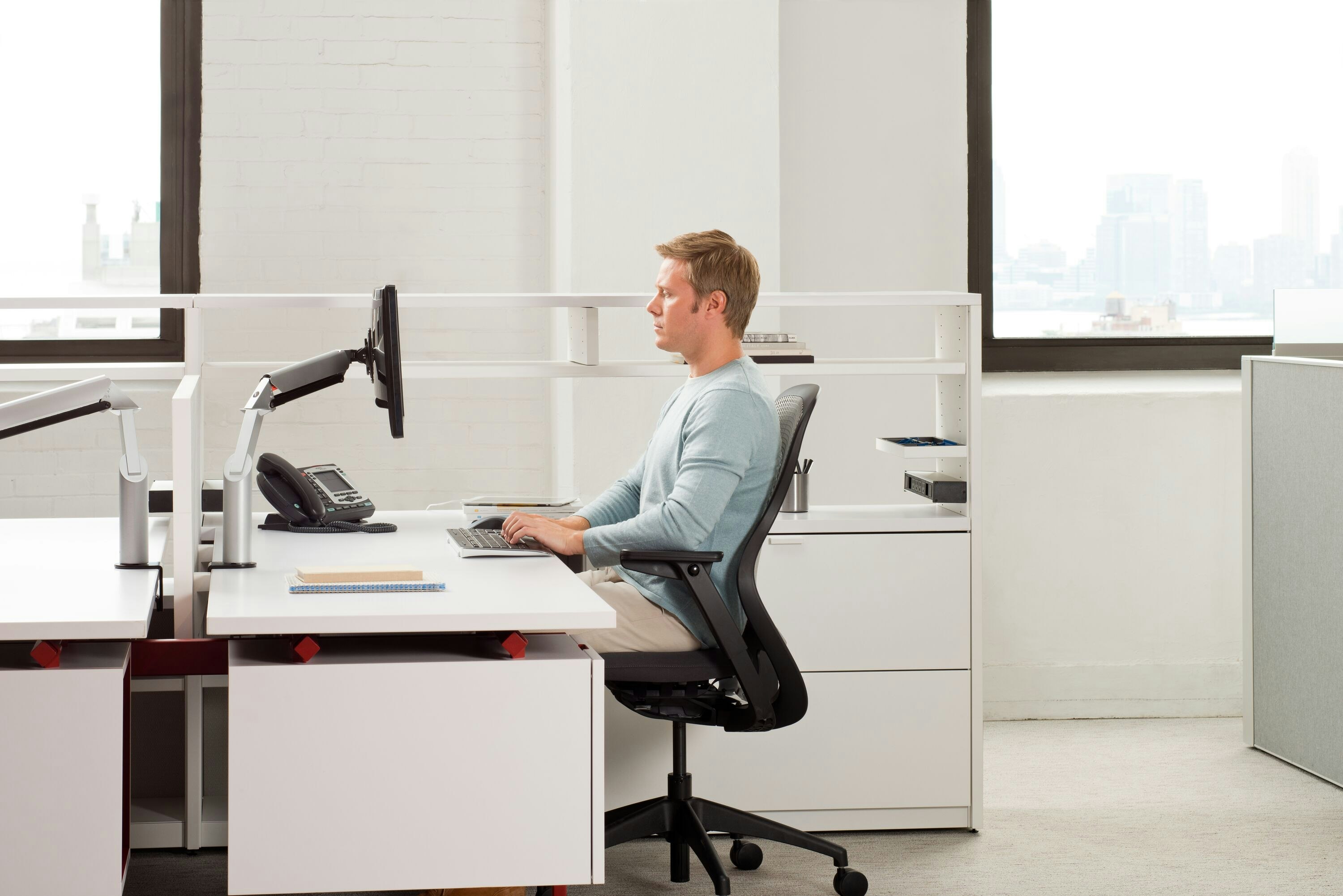 Shop Sapper® XYZ | Knoll