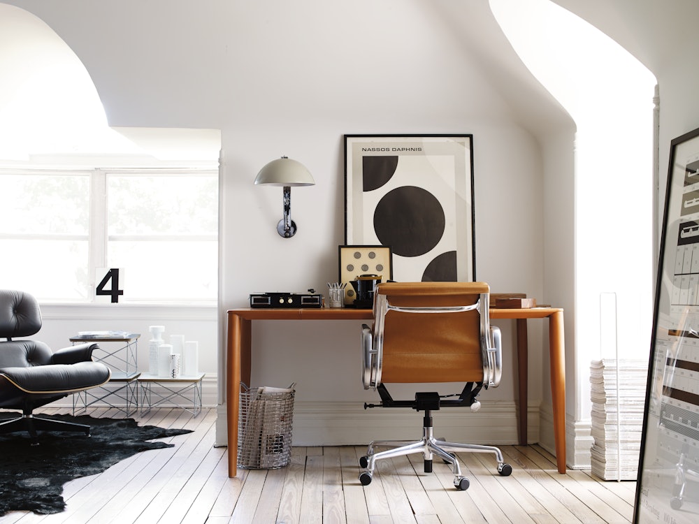 Eames Soft Pad Chair