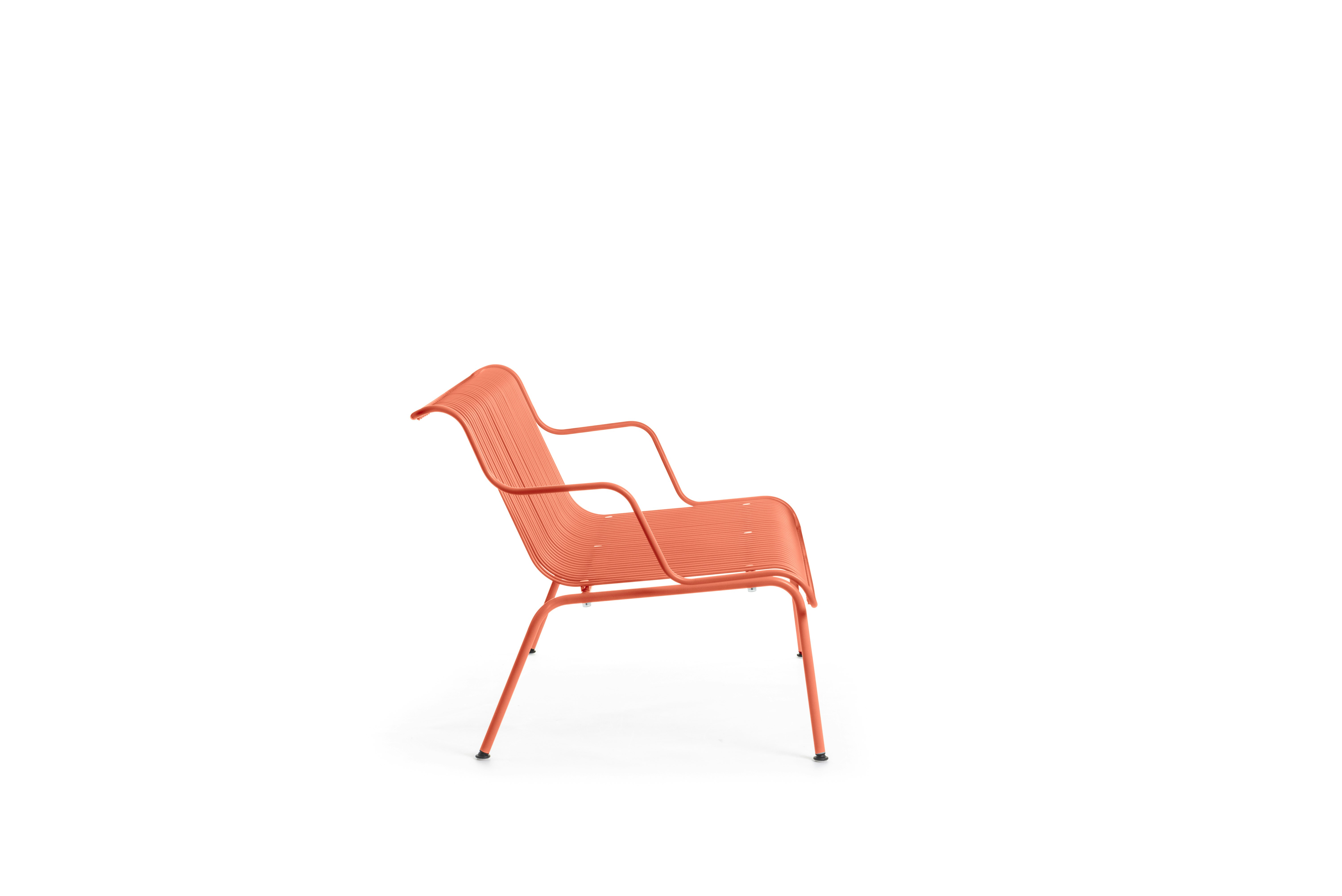 South Outdoor Lounge Bench with Arms - Orange