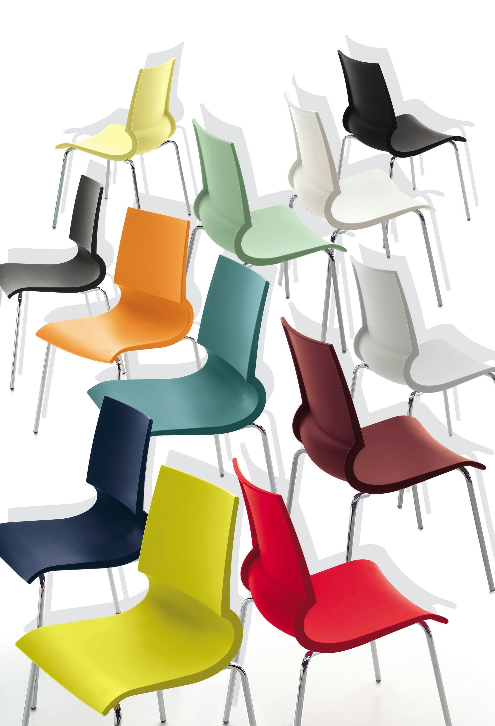 Gigi® Chair | Knoll