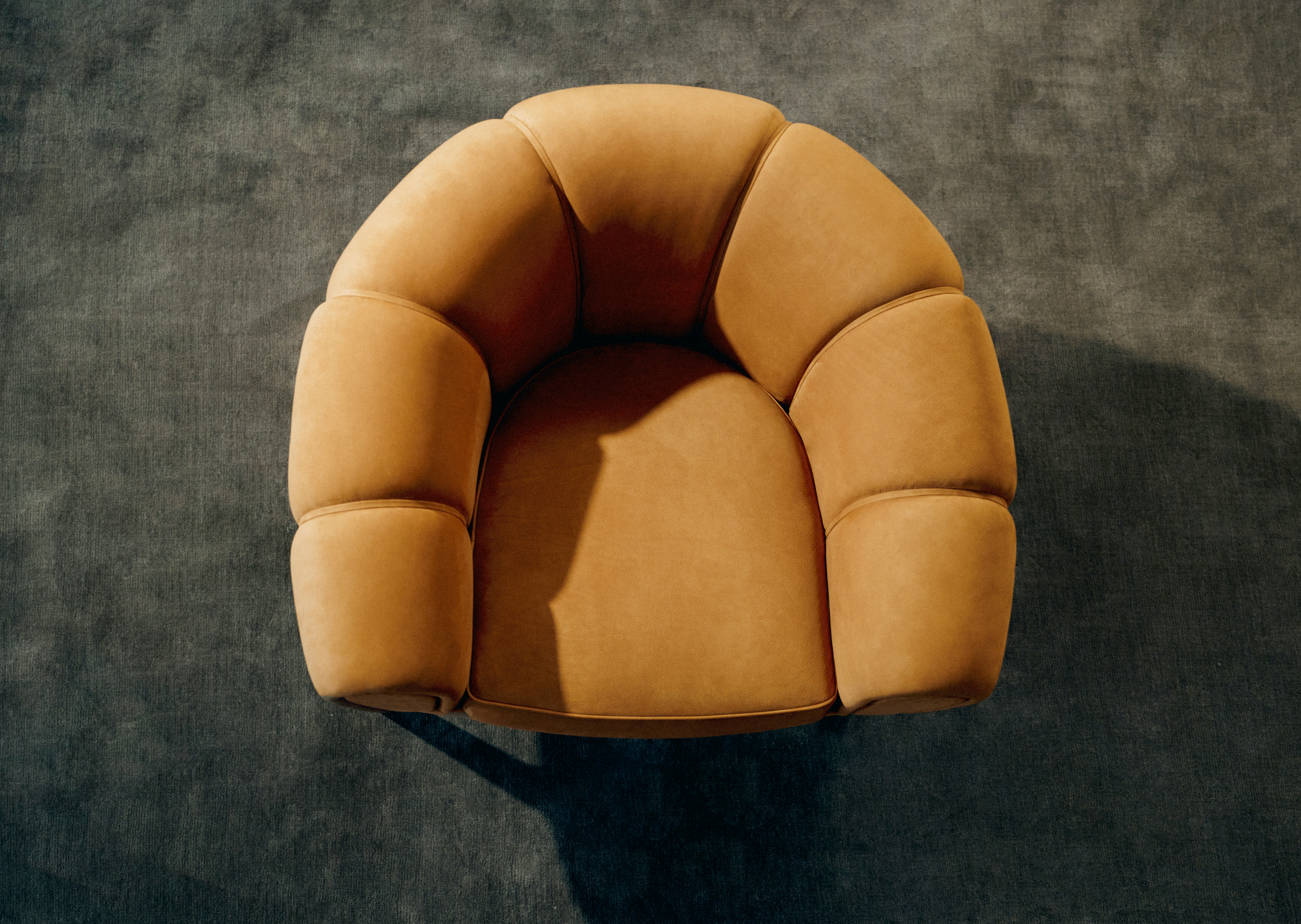 Croissant Lounge Chair