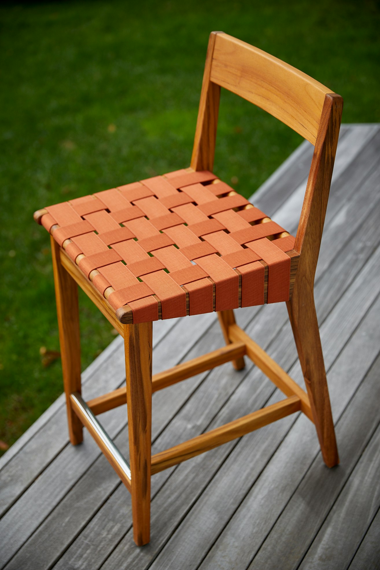 Risom Outdoor Stool