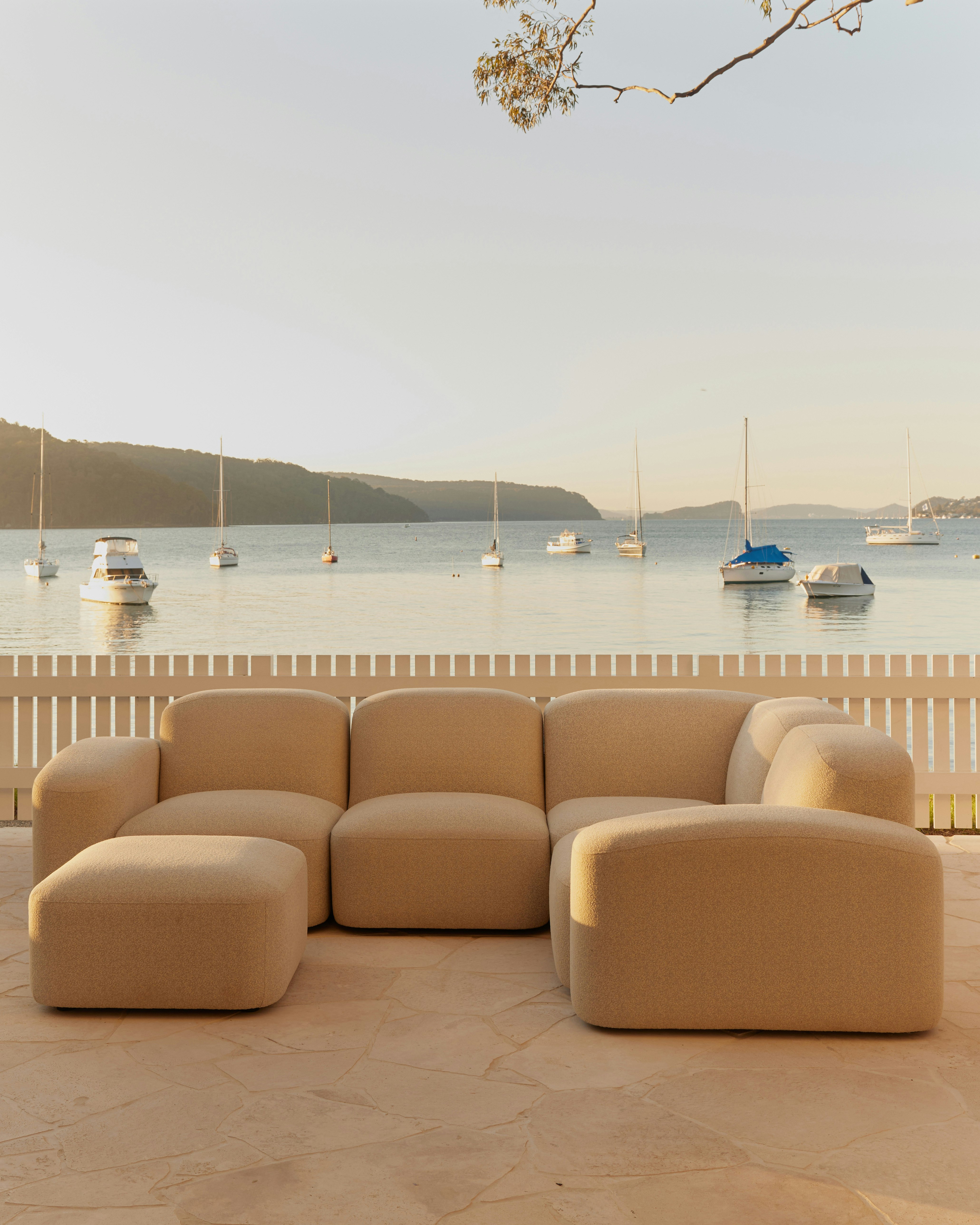 Muse Outdoor One Arm Single Seat