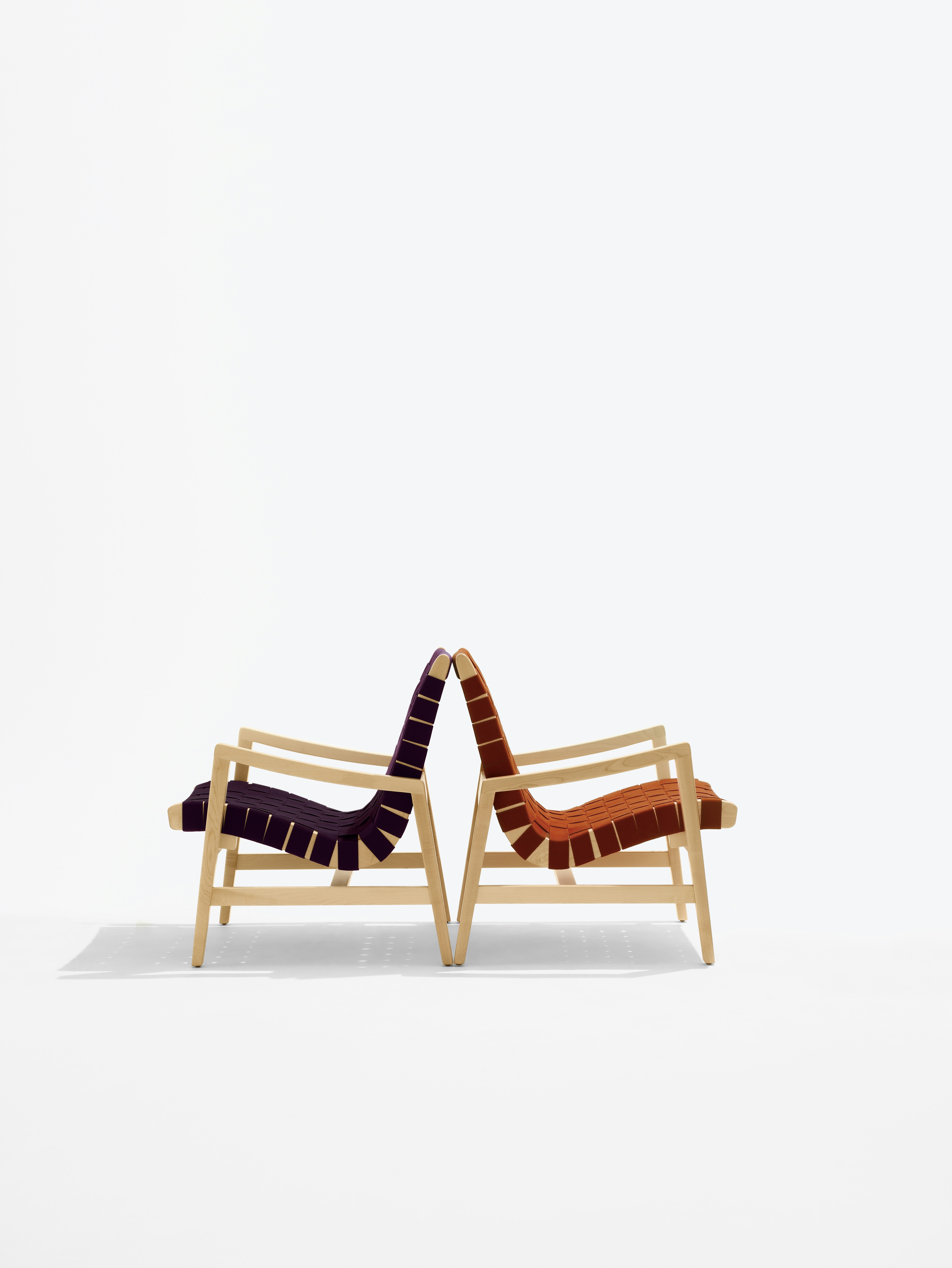 Risom Lounge Chair