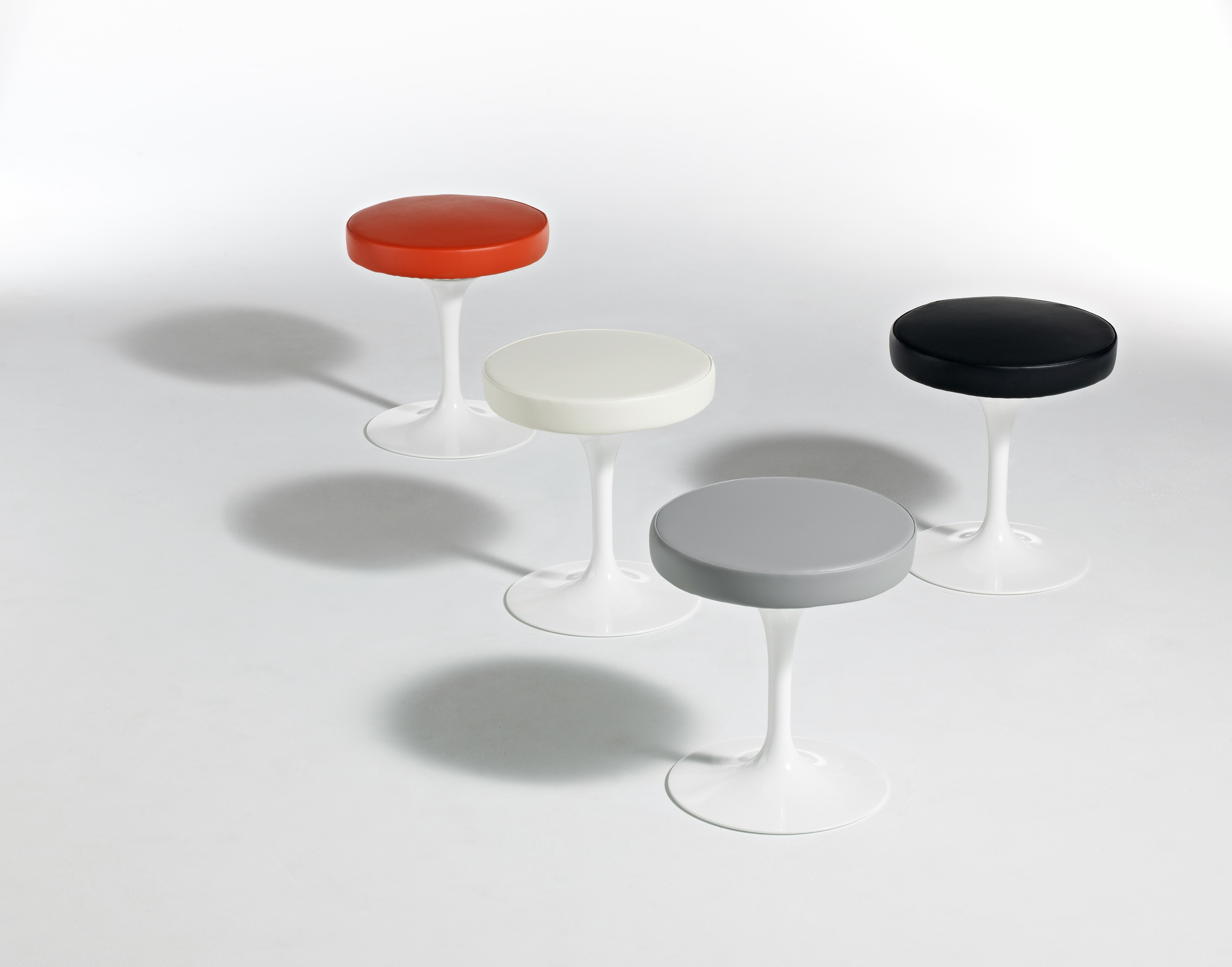 Saarinen Tulip Stool