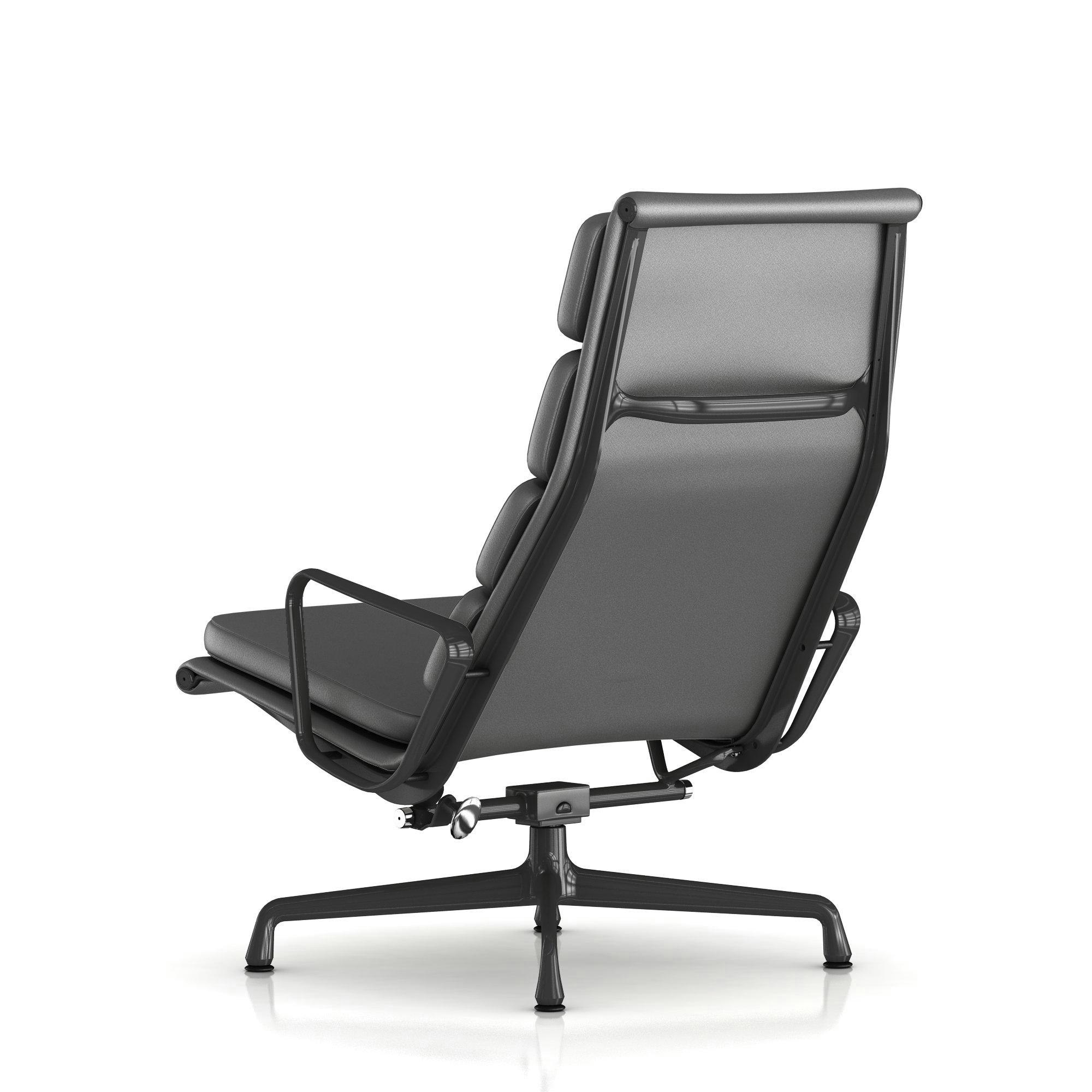 Eames Soft Pad Lounge Chair