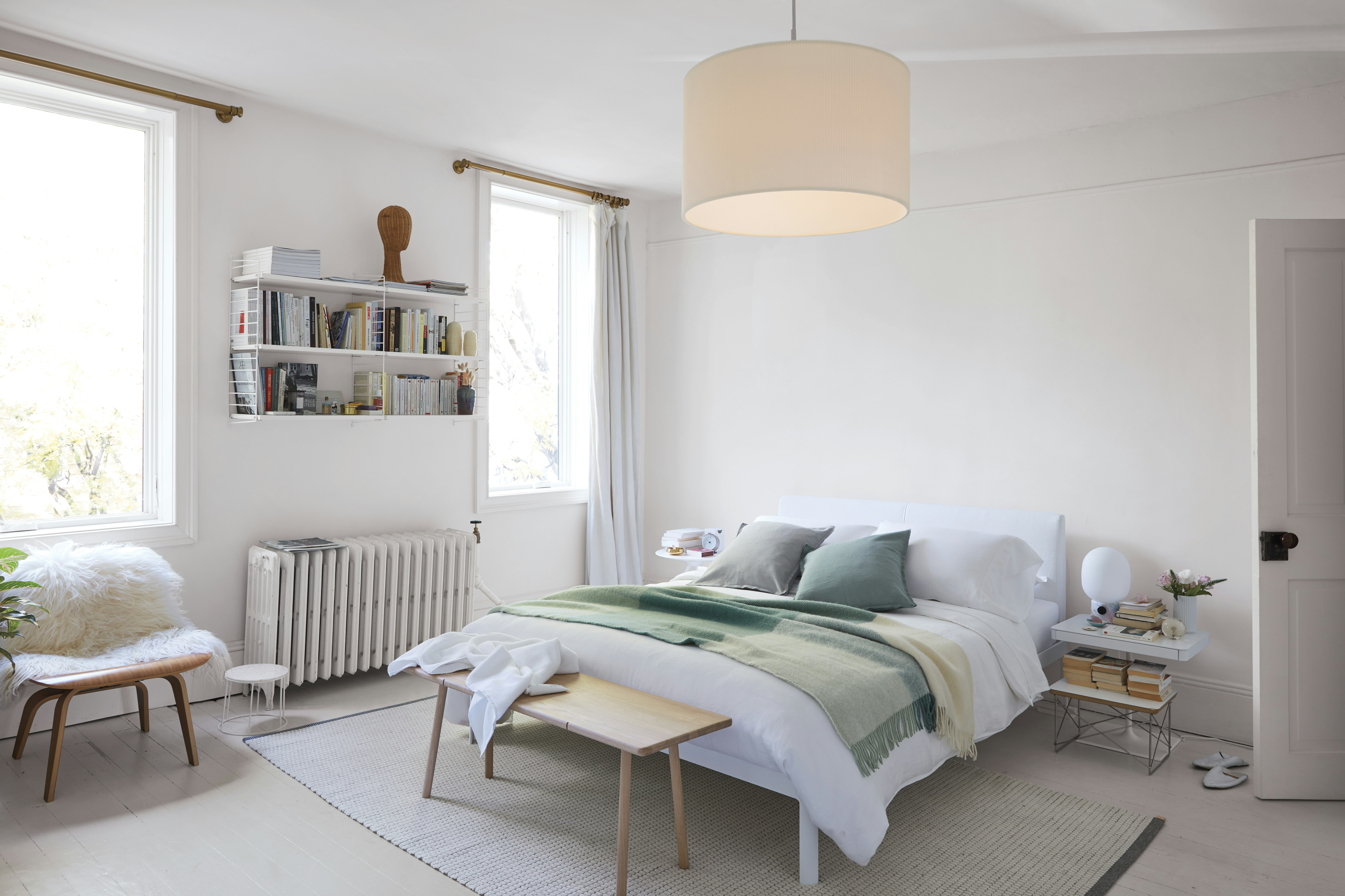 String Pocket Shelving