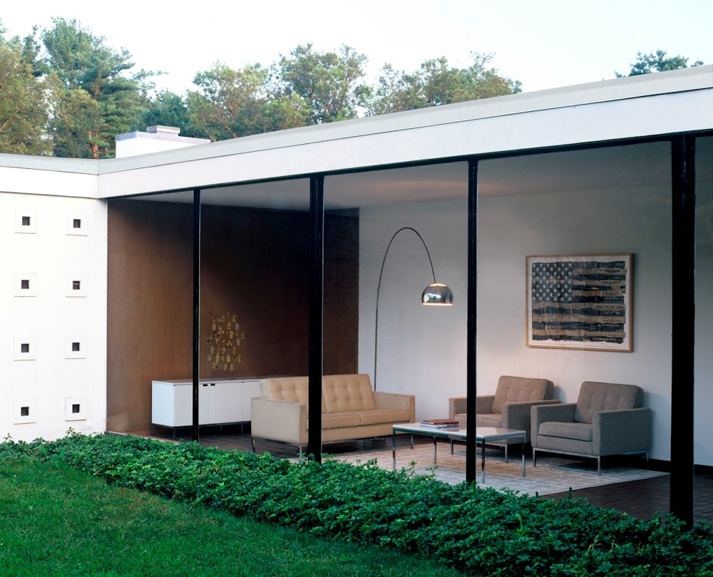 Florence Knoll™ Credenza