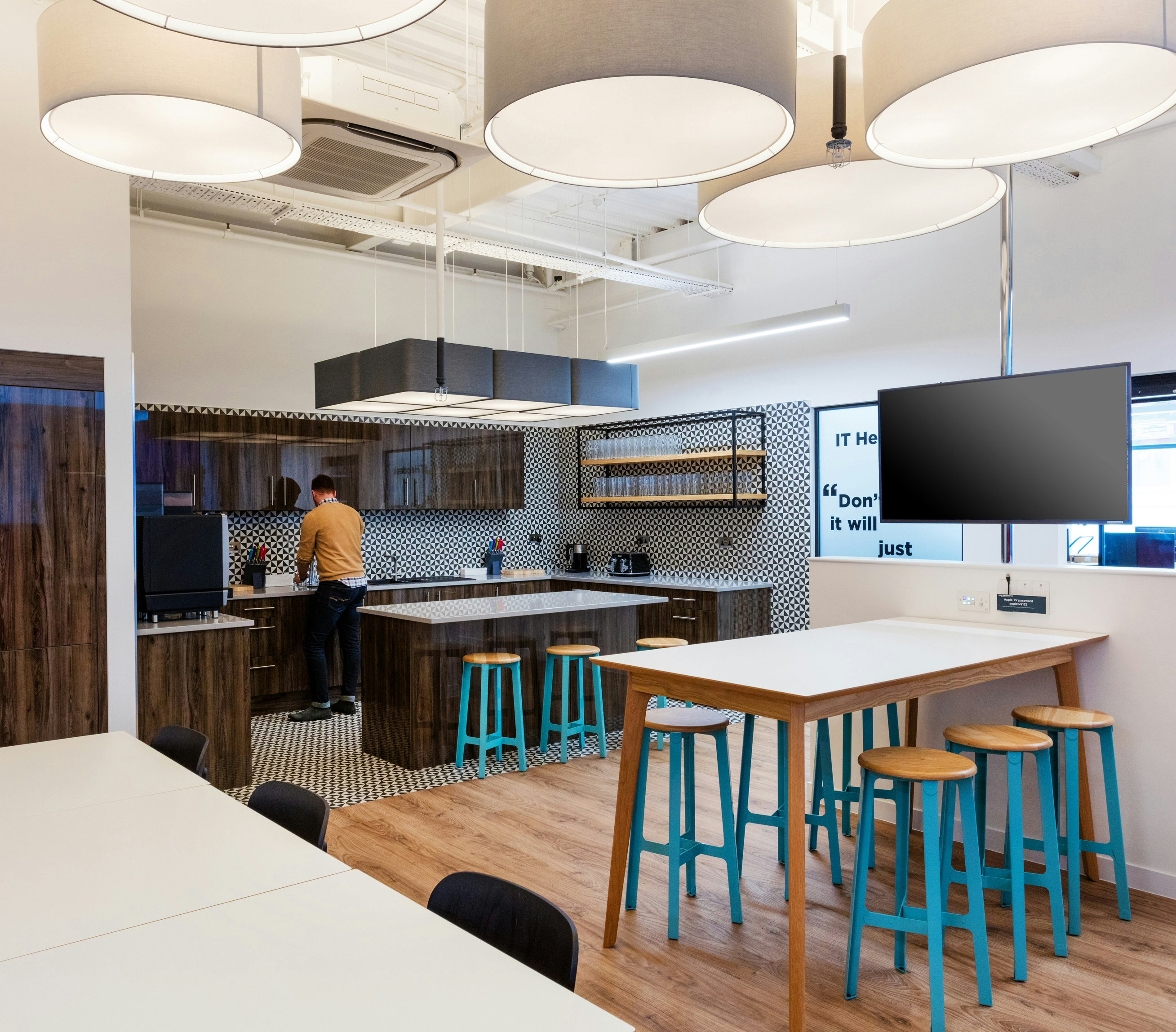 Dalby Bar Height Table with Construct Stools