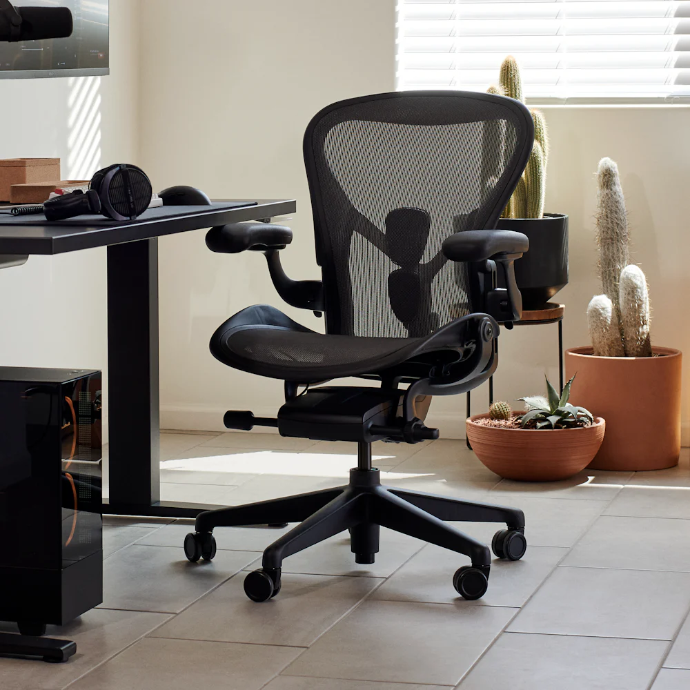 Ergonomic Office Chairs, Desk Chairs & Task Chairs – Herman Miller Store