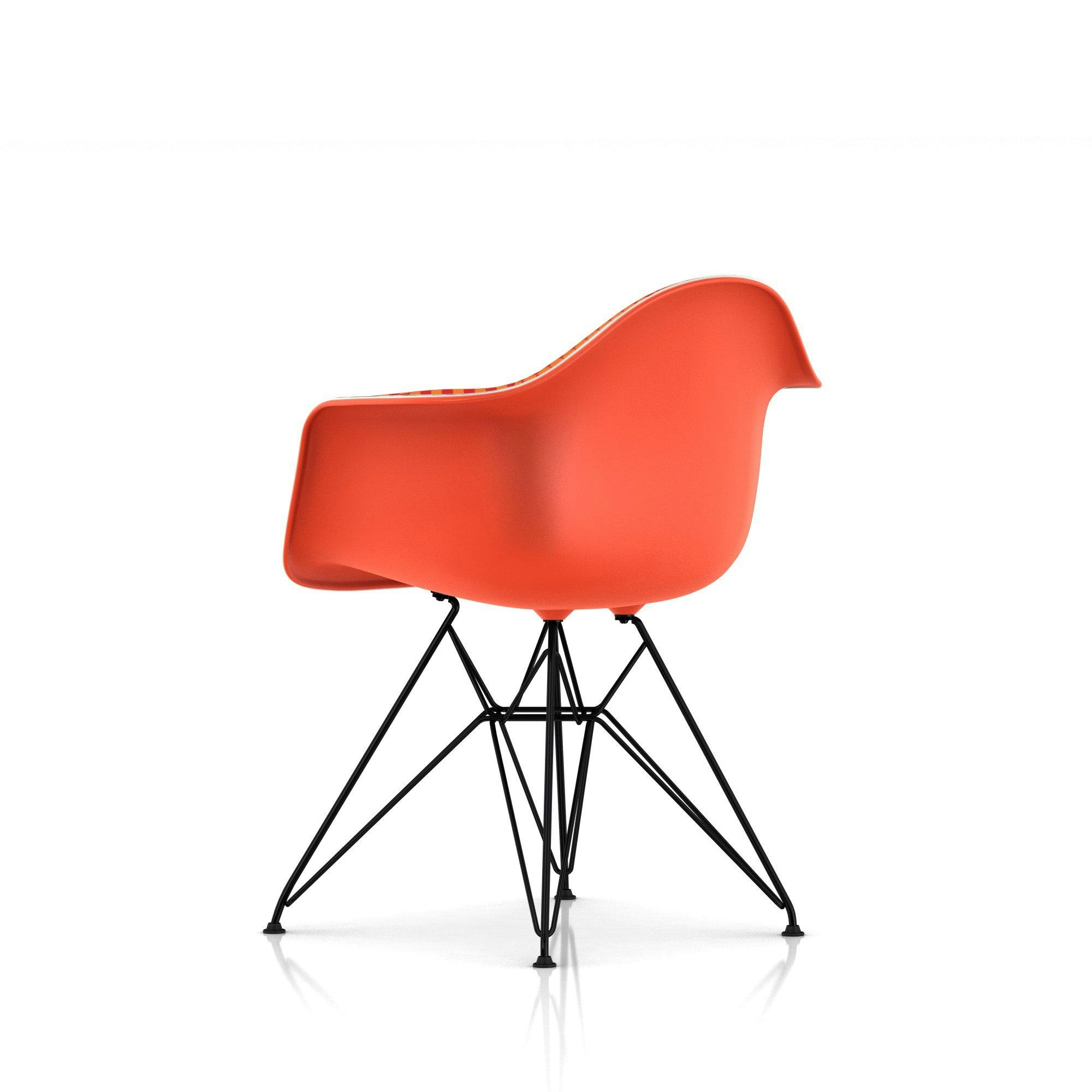 Eames Upholstered Molded Plastic Armchair - Wire Leg - DAR.U