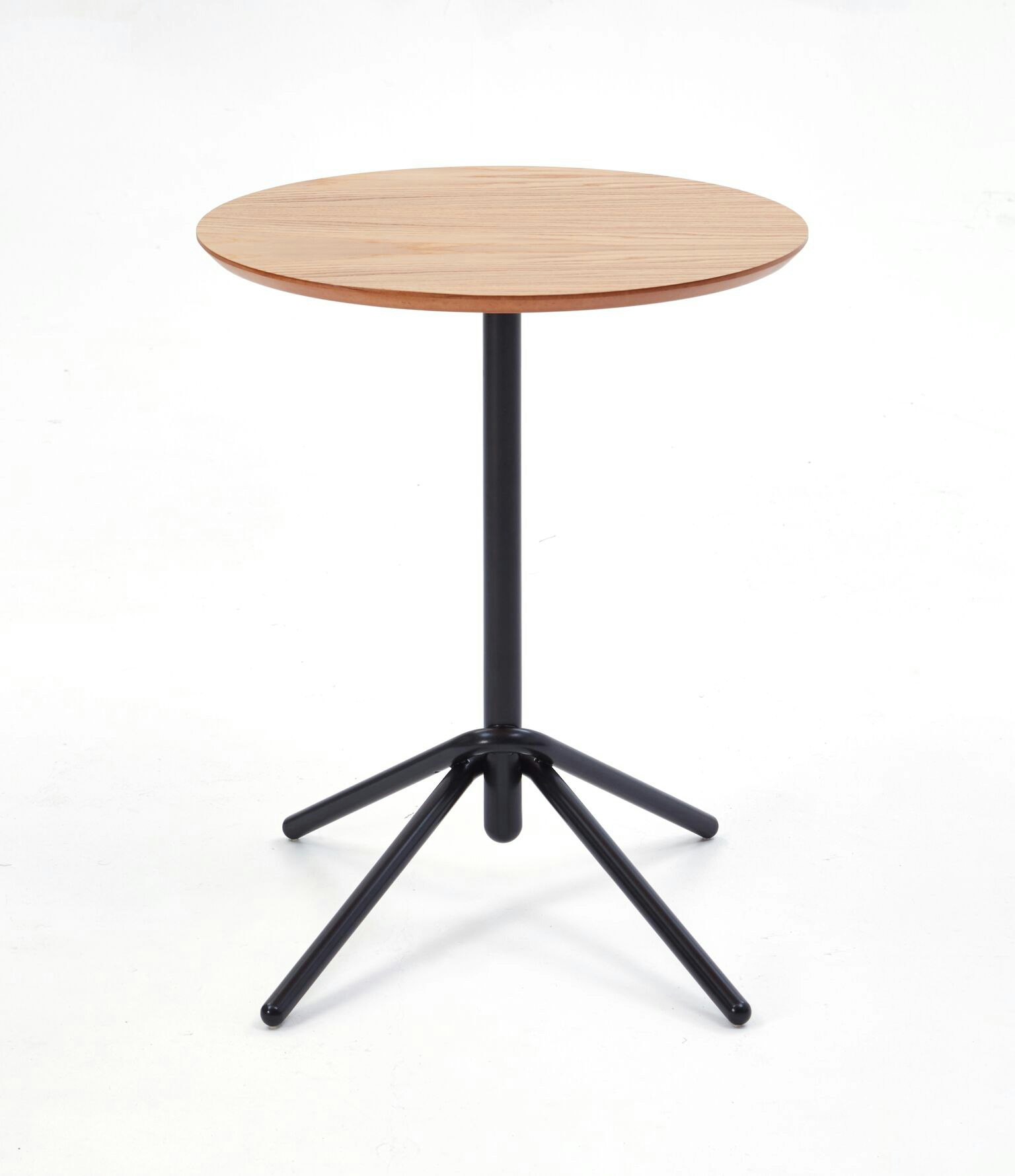 T.710 Small Side Table, DWR Collection | MillerKnoll