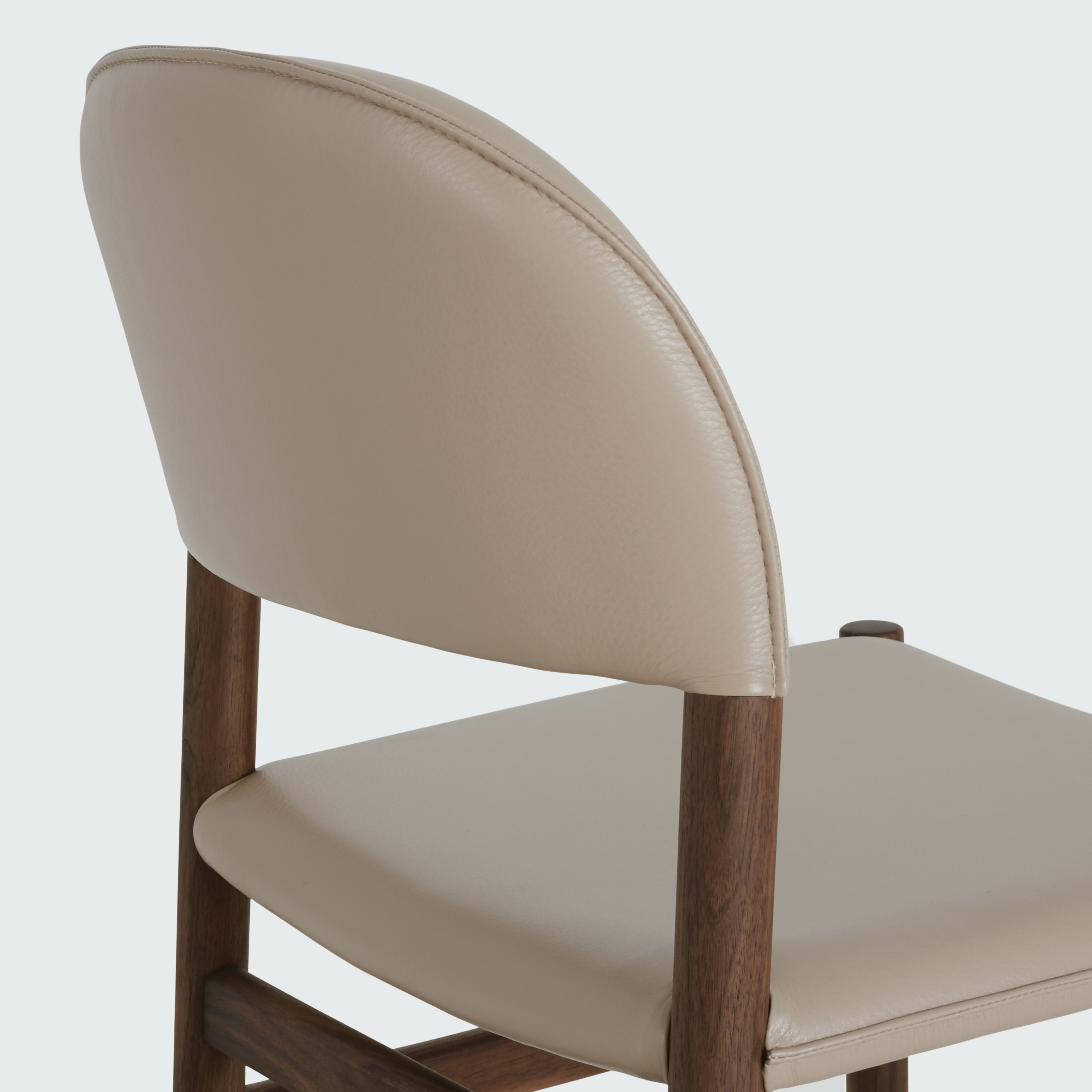 kin side chair