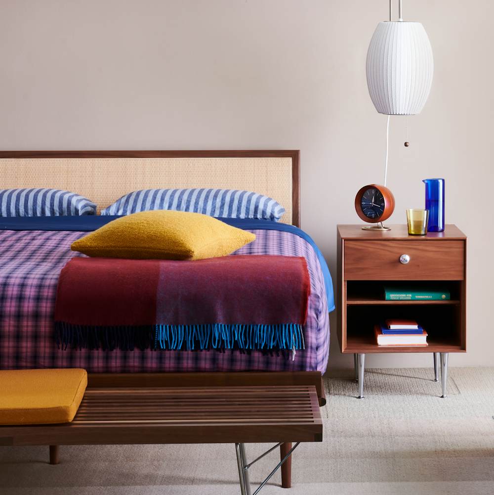 Nelson Thin Edge Bed and Nightside