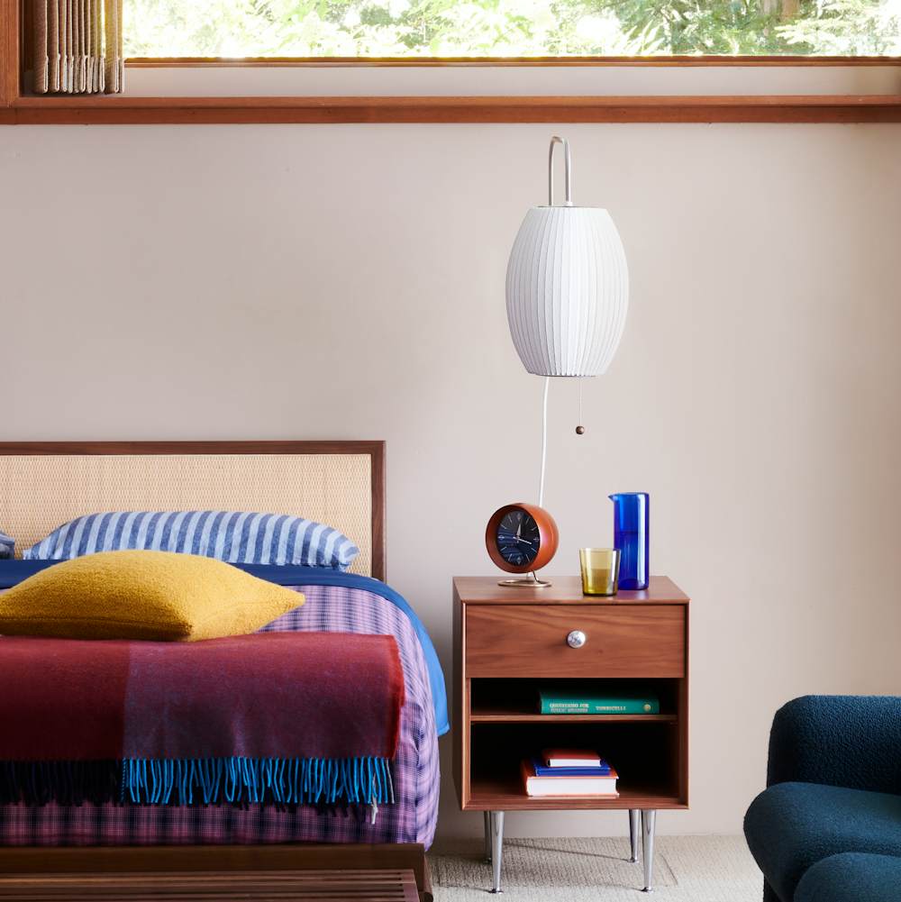 Modern Lighting: Lamps & Light Fixtures – Herman Miller Store Modern Lighting: Lamps & Light Fixtures – Herman Miller Store