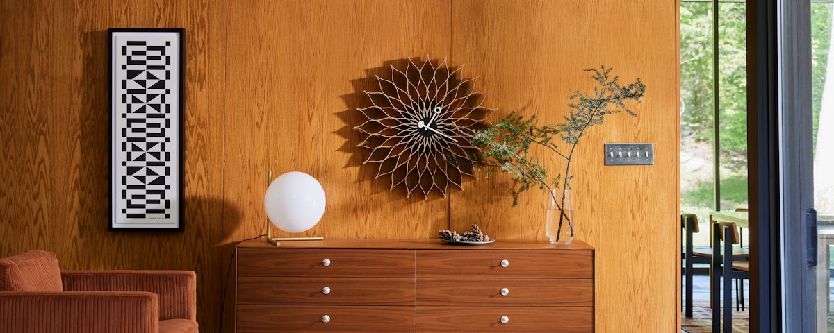 Girard Geometric E