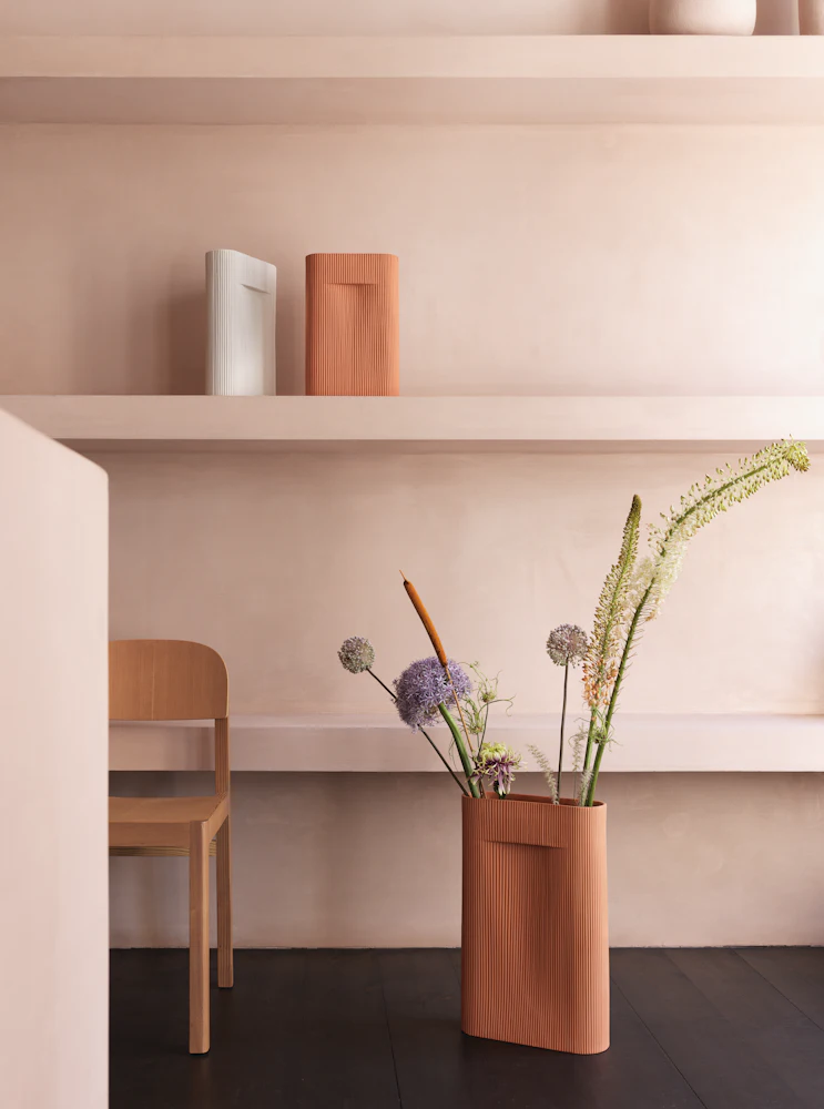 Ridge Vase – Design Within Reach
