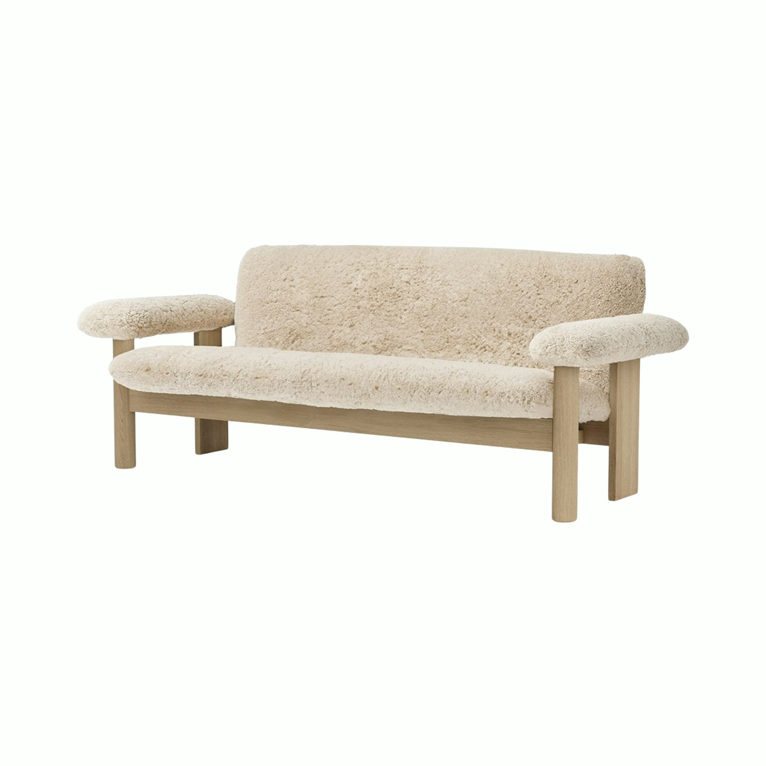Brasilia Sofa - Natural Oak, Sheepskin, Nature