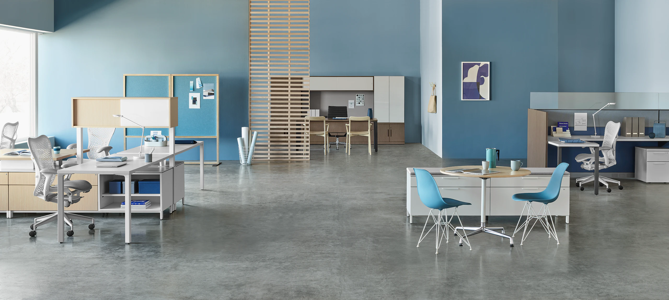 A variety of workplace settings, all created with Canvas Office Landscape.