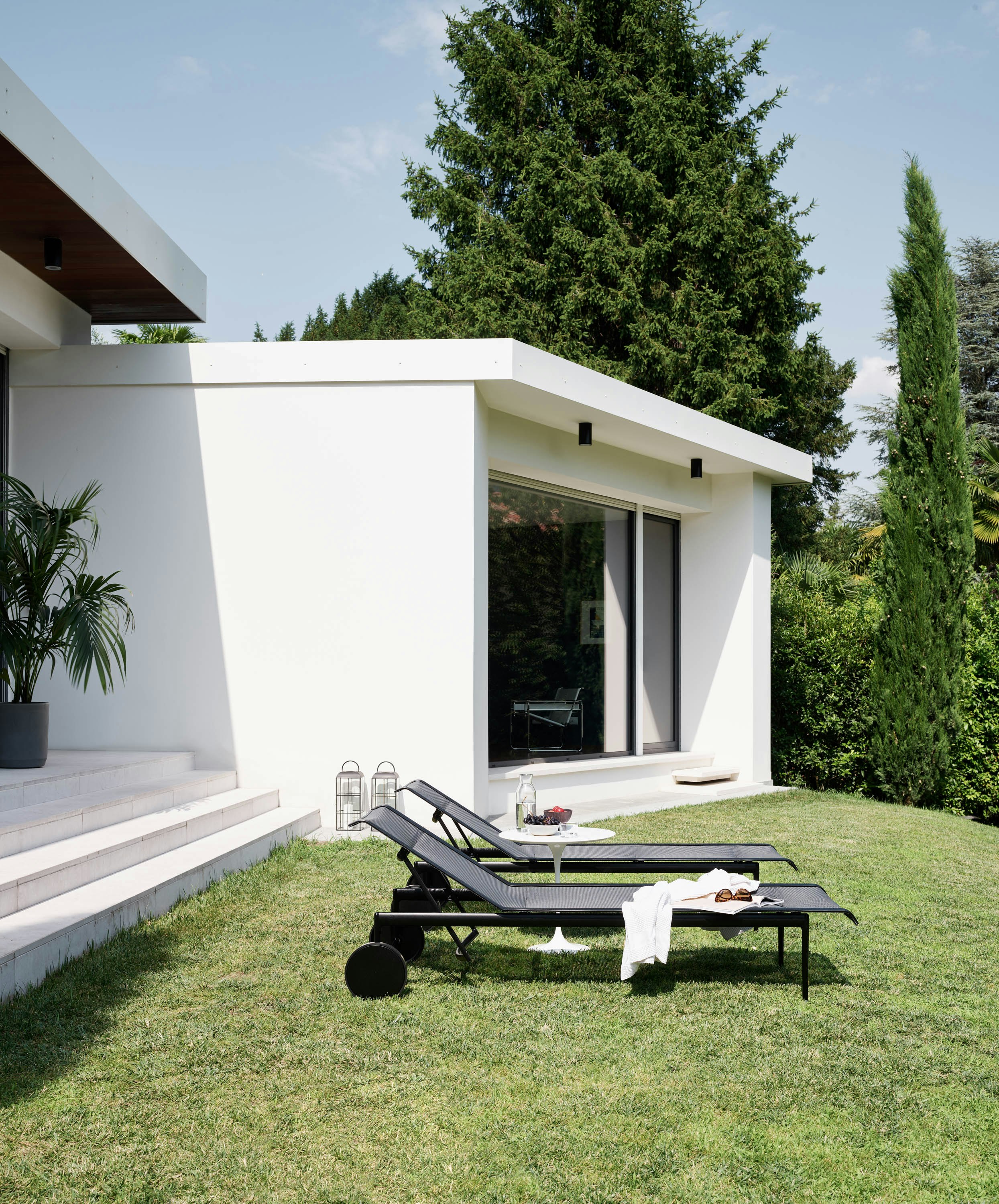 1966 Adjustable Chaise