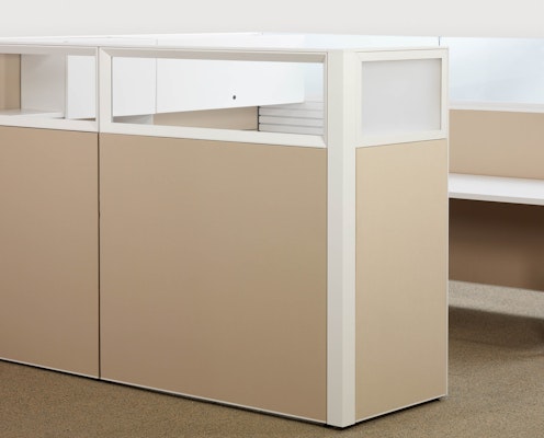 Dividends Skyline tile-to-floor panels with stacking screens