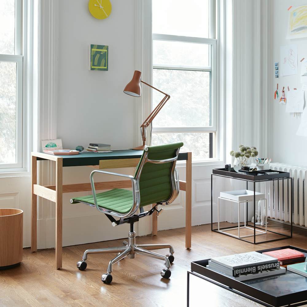 Risom Desk with Eames Aluminum Group Management Chair