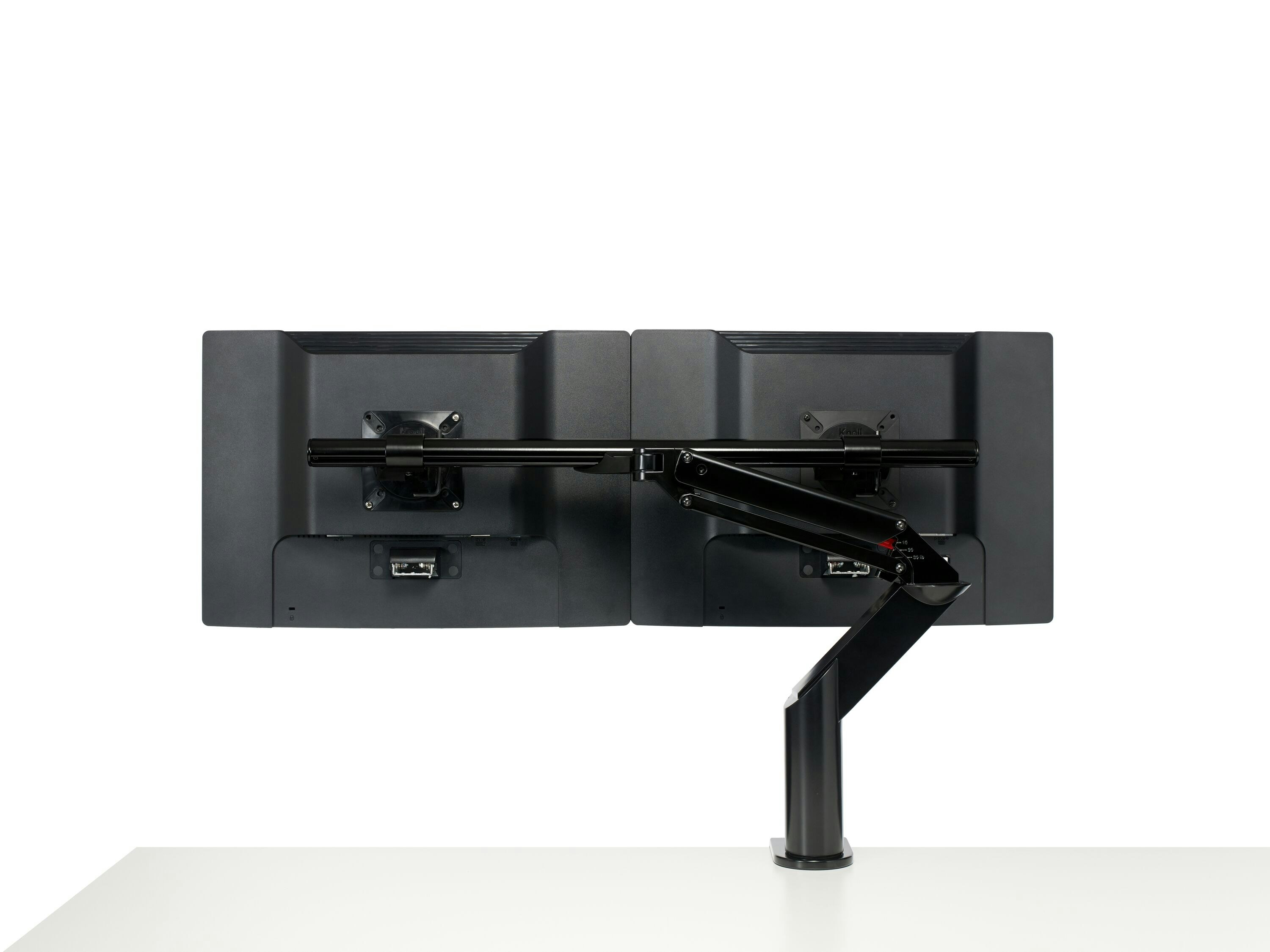 Sapper XYZ® Crossbar | Knoll