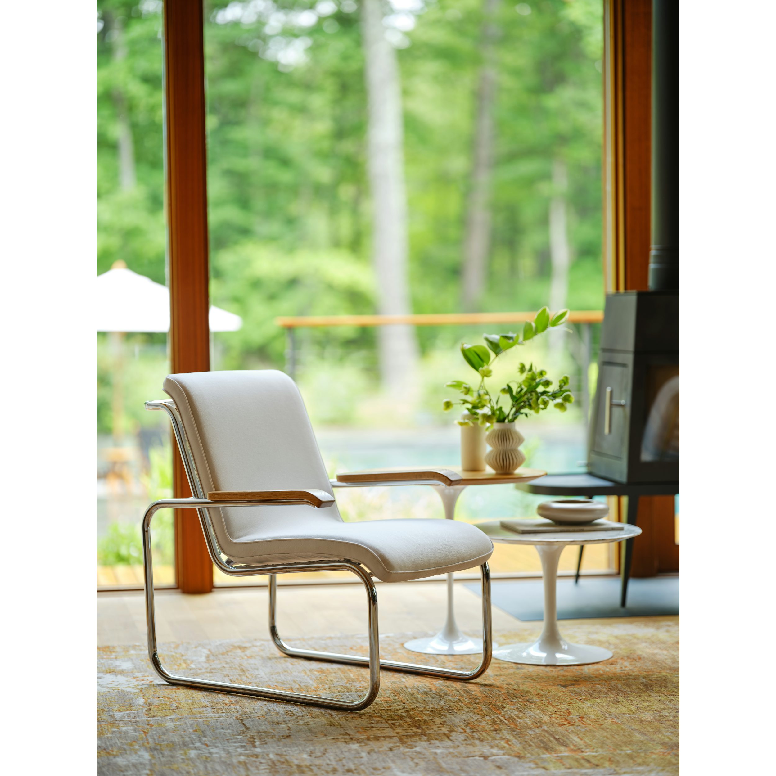 W-17365_2529793_MBLoungeChair. W-17365_2529793_MBLoungeChair.
