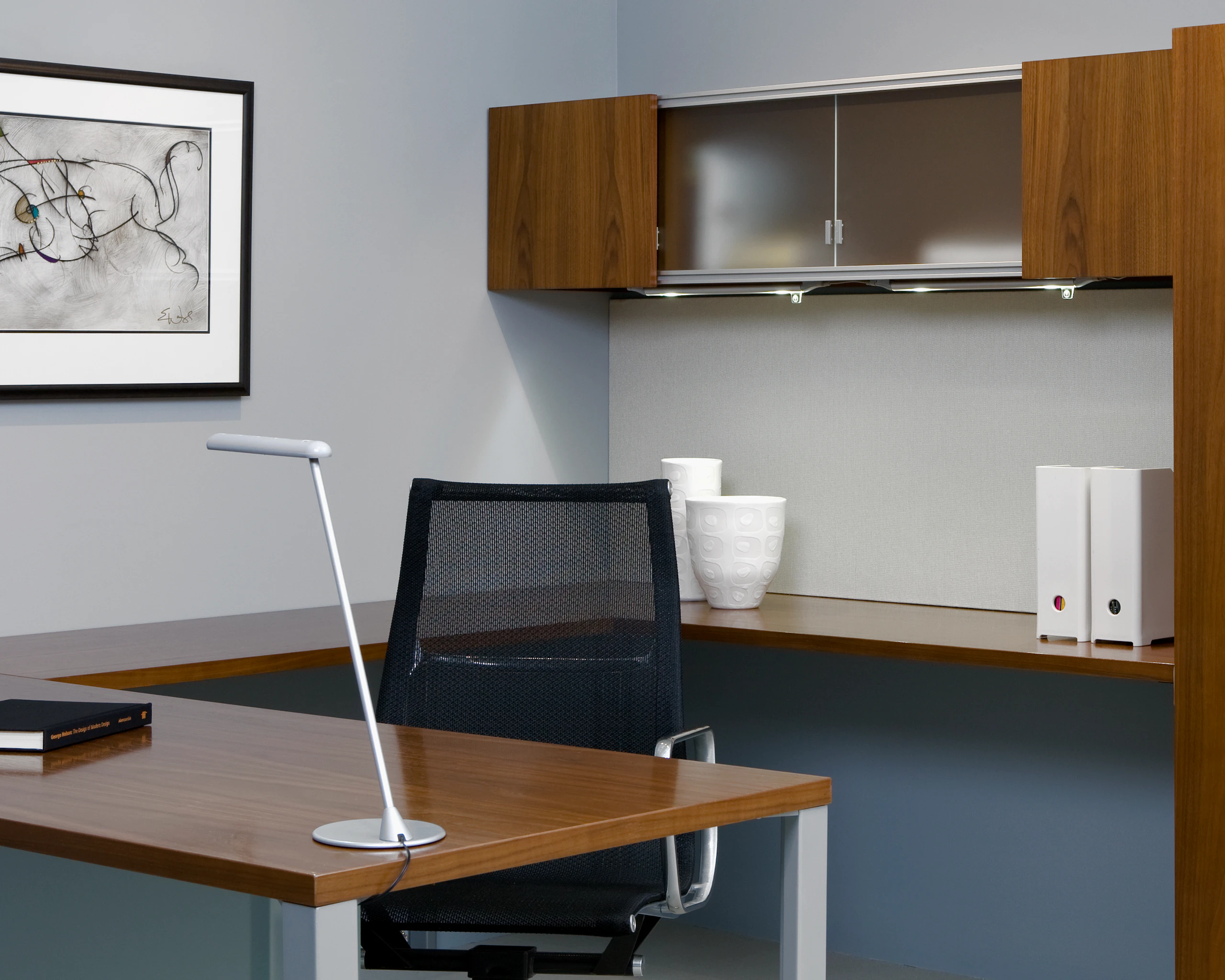 Flute Personal and Twist LED Task Lights with Canvas Private Office