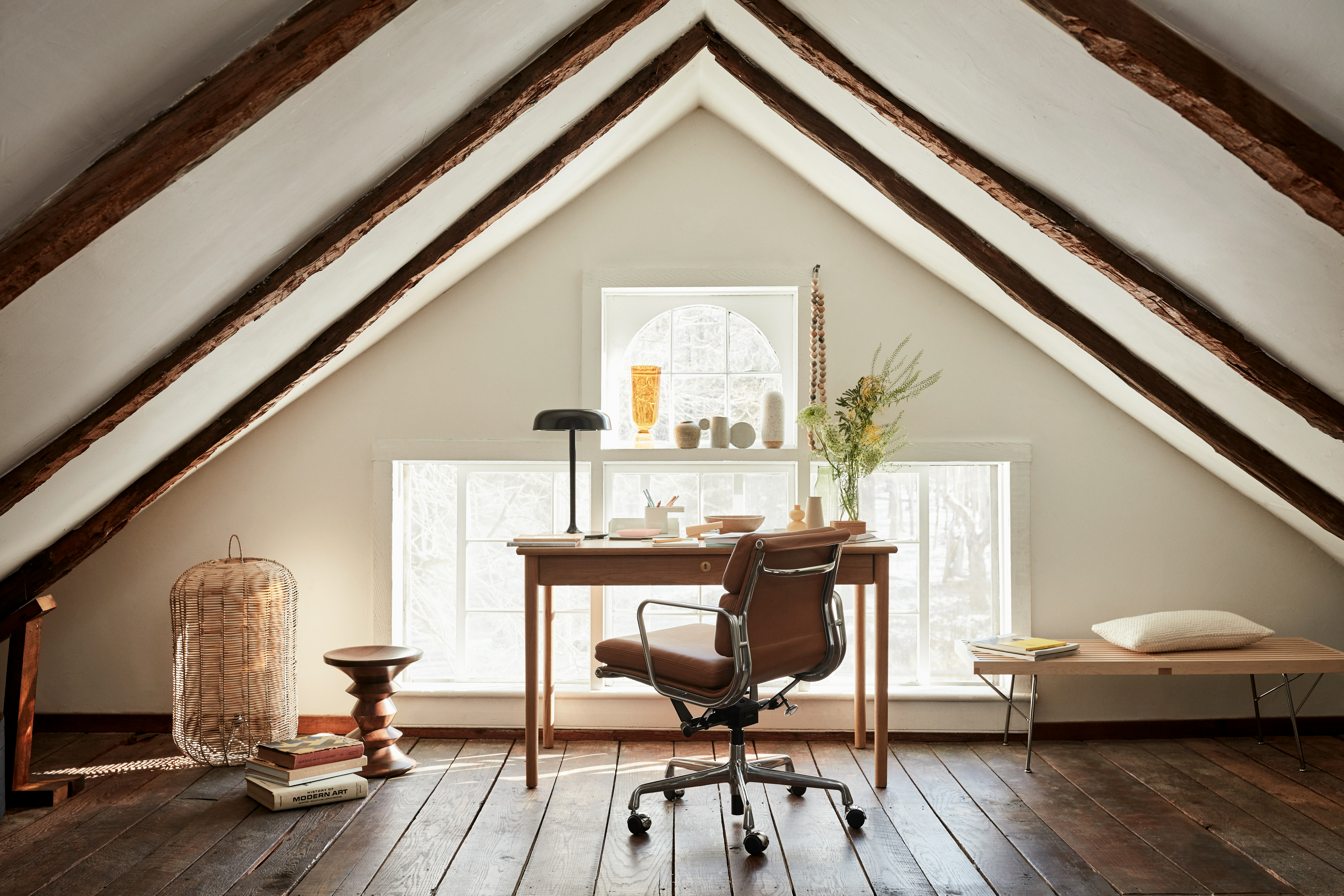 Nelson Platform Bench