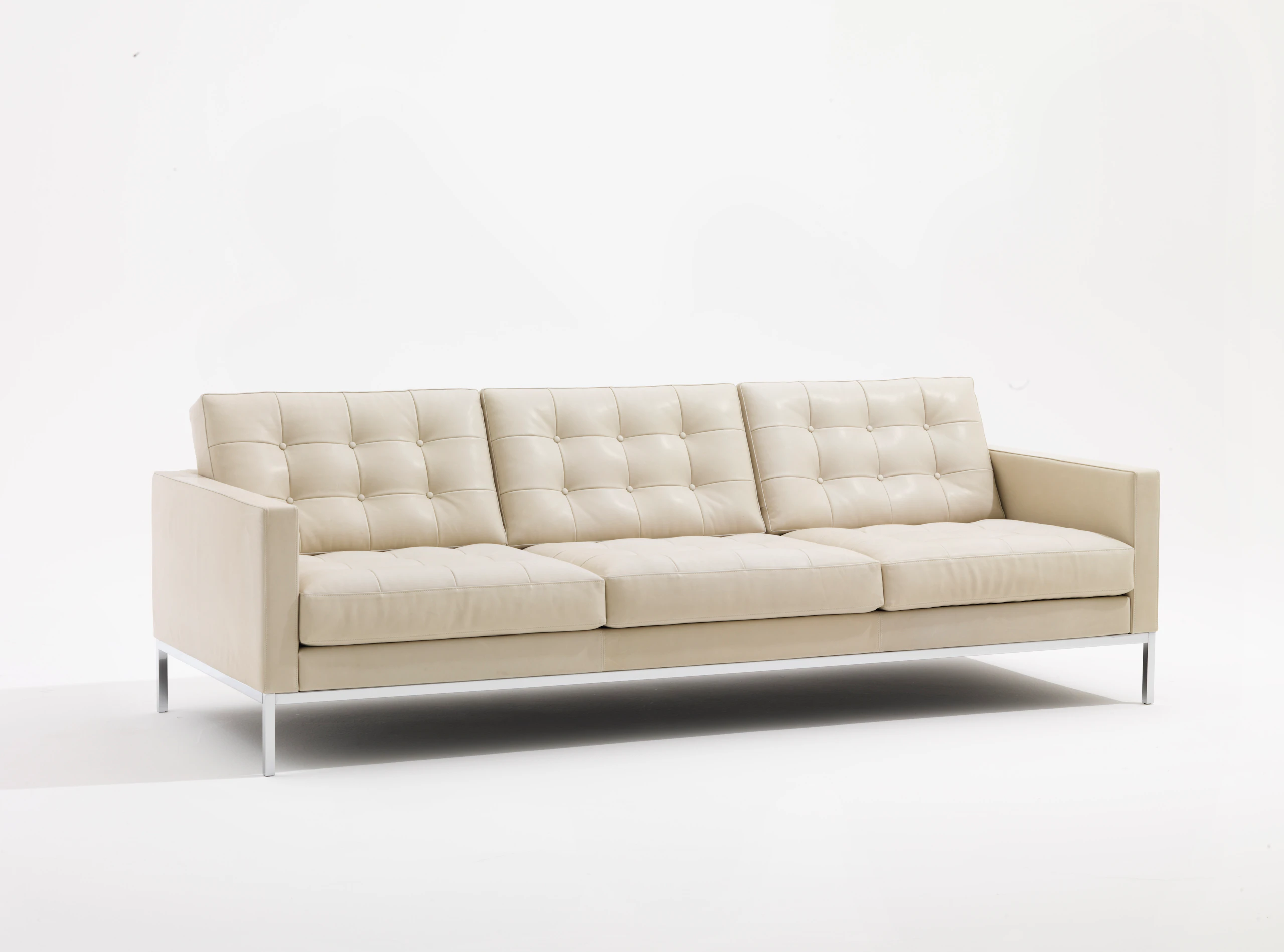 Florence Knoll Relaxed Sofa