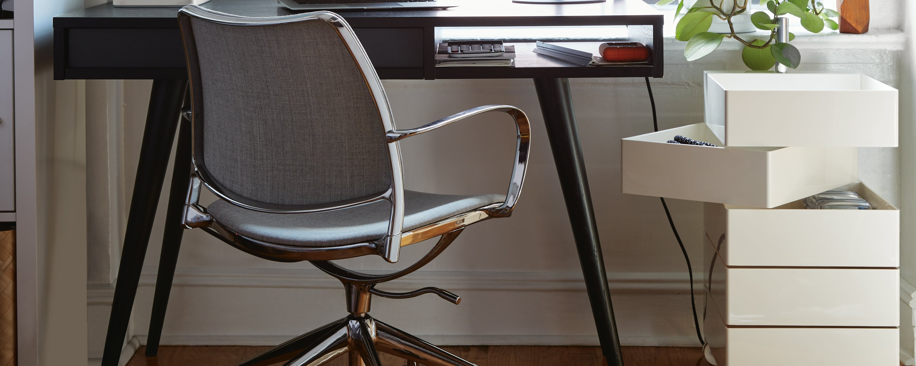 Magis 360 Degree Container and Gas Tank Chair in a home office setting