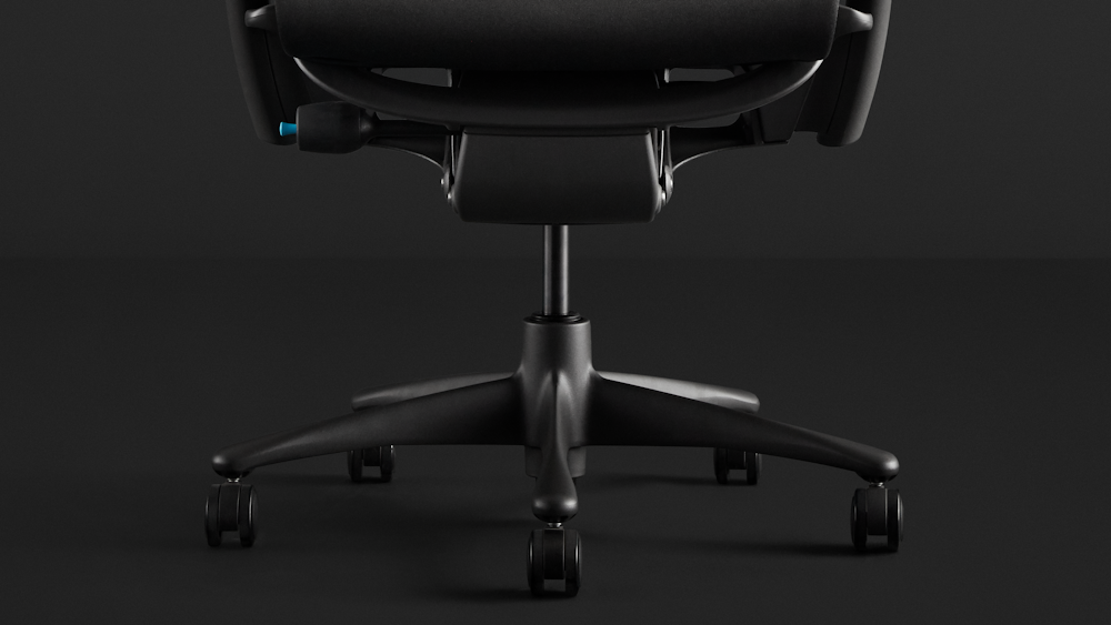 https://images.hermanmiller.group/m/37270636544dcbe/W-200210_HM_Embody_Gaming_Chair_021_F3.png?auto=format&mediaId=9672916C-44E2-497B-808504053D95A03C&rect=.2814%2C.597%2C.437%2C.3688&auto=format&w=1000&q=40