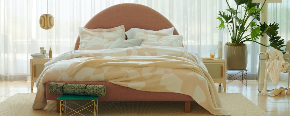 Demi Bed