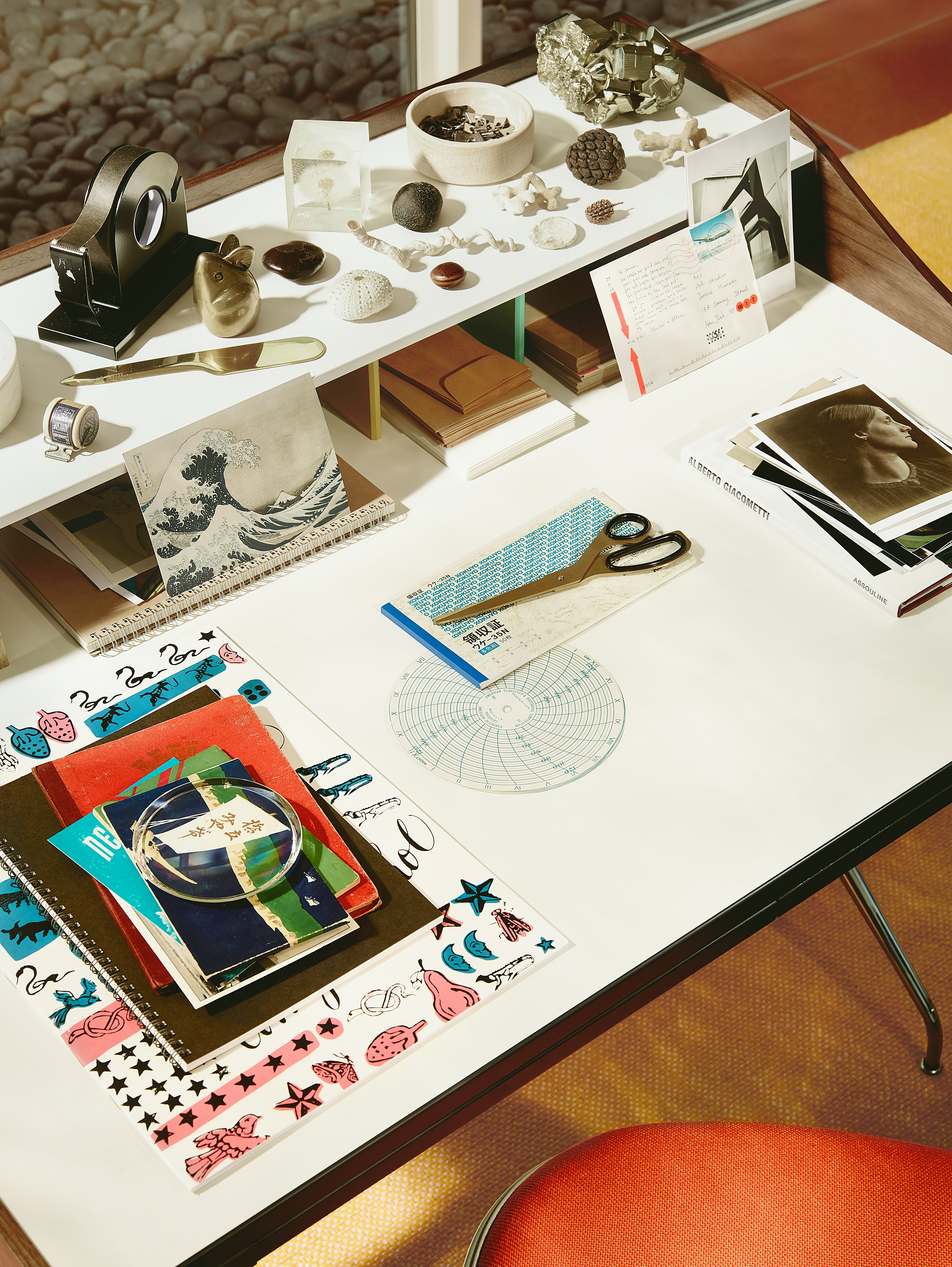 Nelson Swag Leg Desk