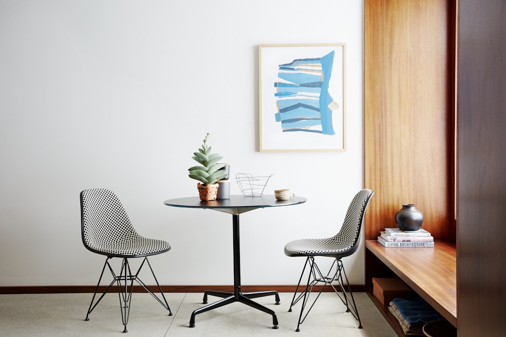 Eames Table, Round – Design Within Reach Eames Table, Round – Design Within Reach