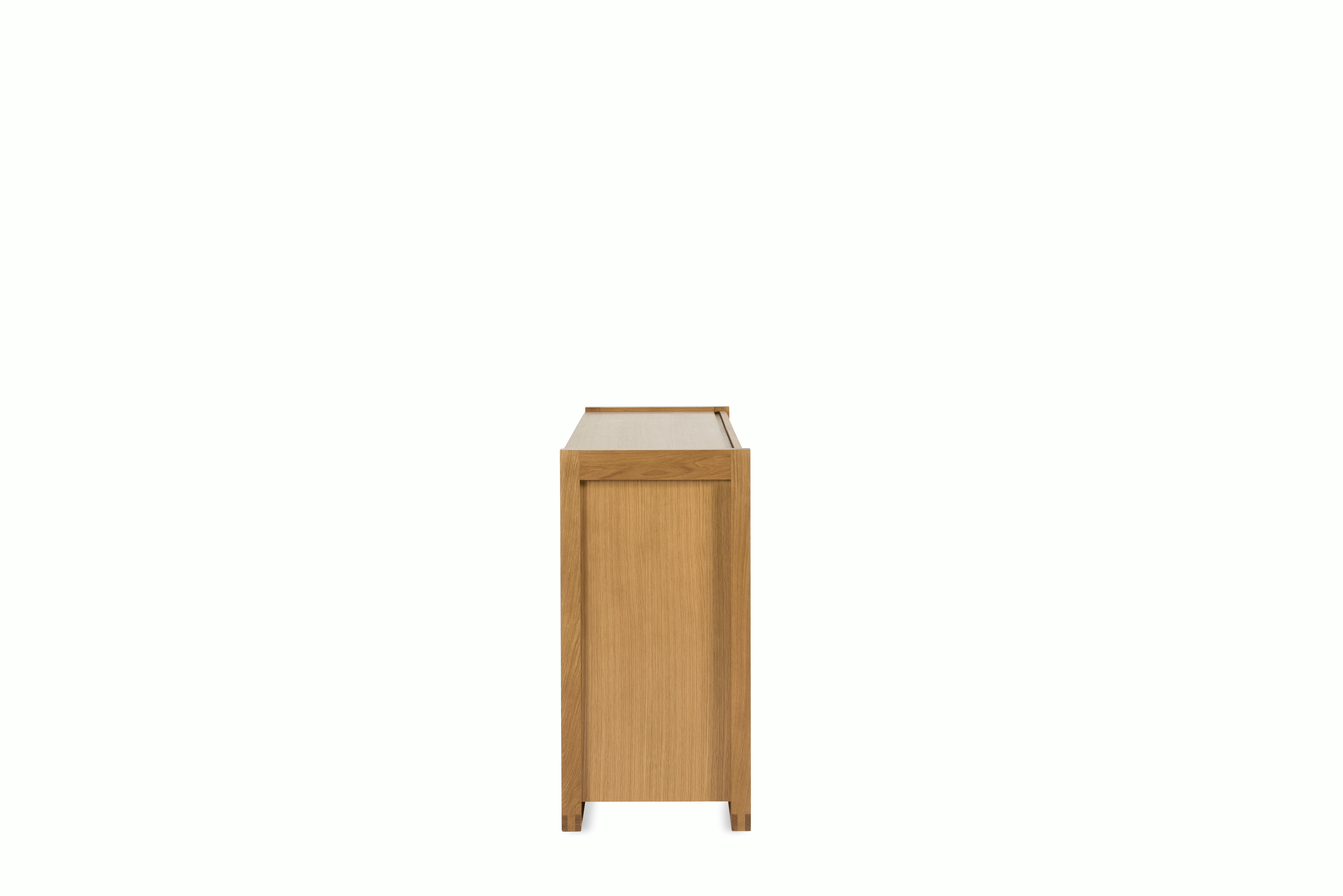 Matera Dresser - Eight Drawer,  Oak