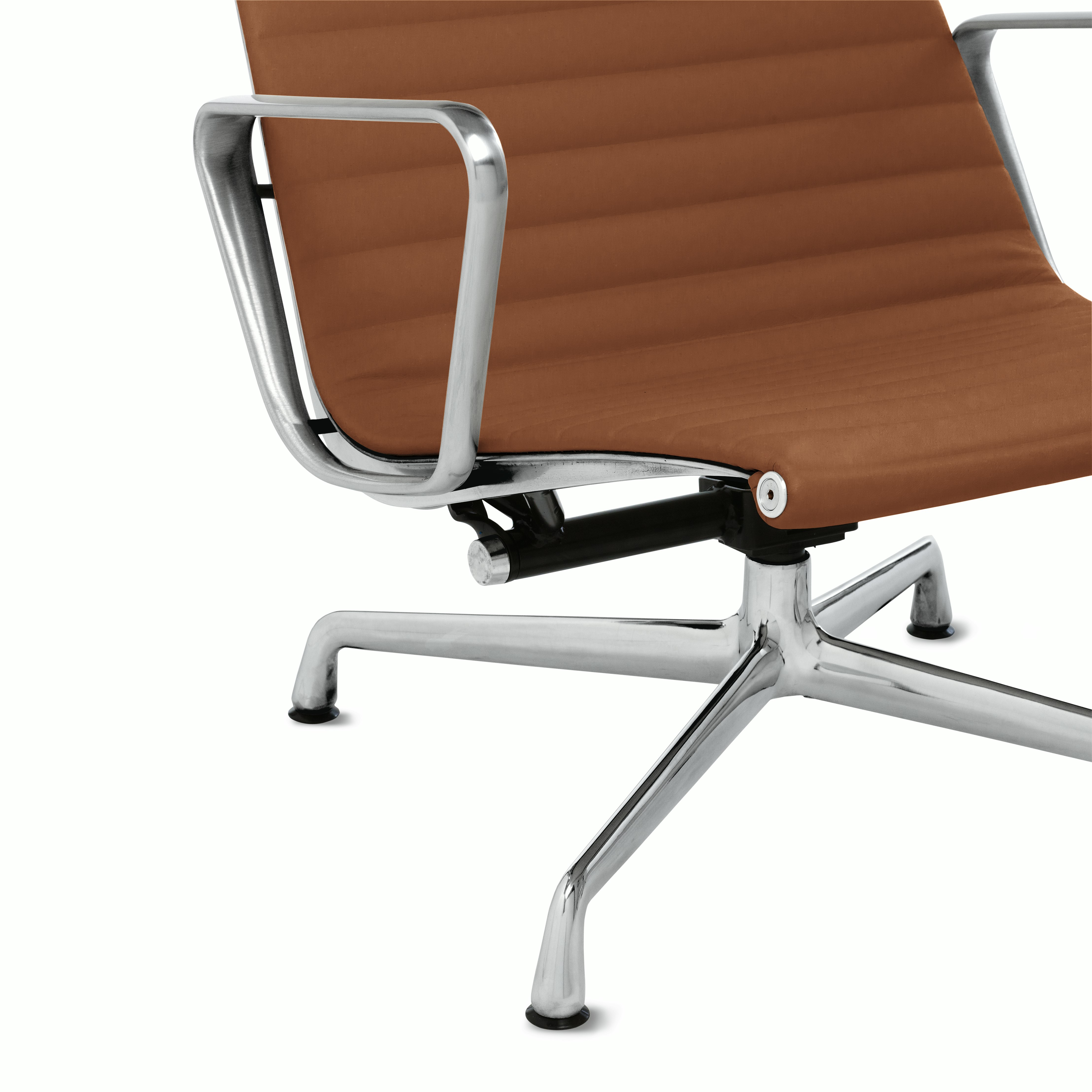 Eames Aluminum Lounge Chair 4 Star Base